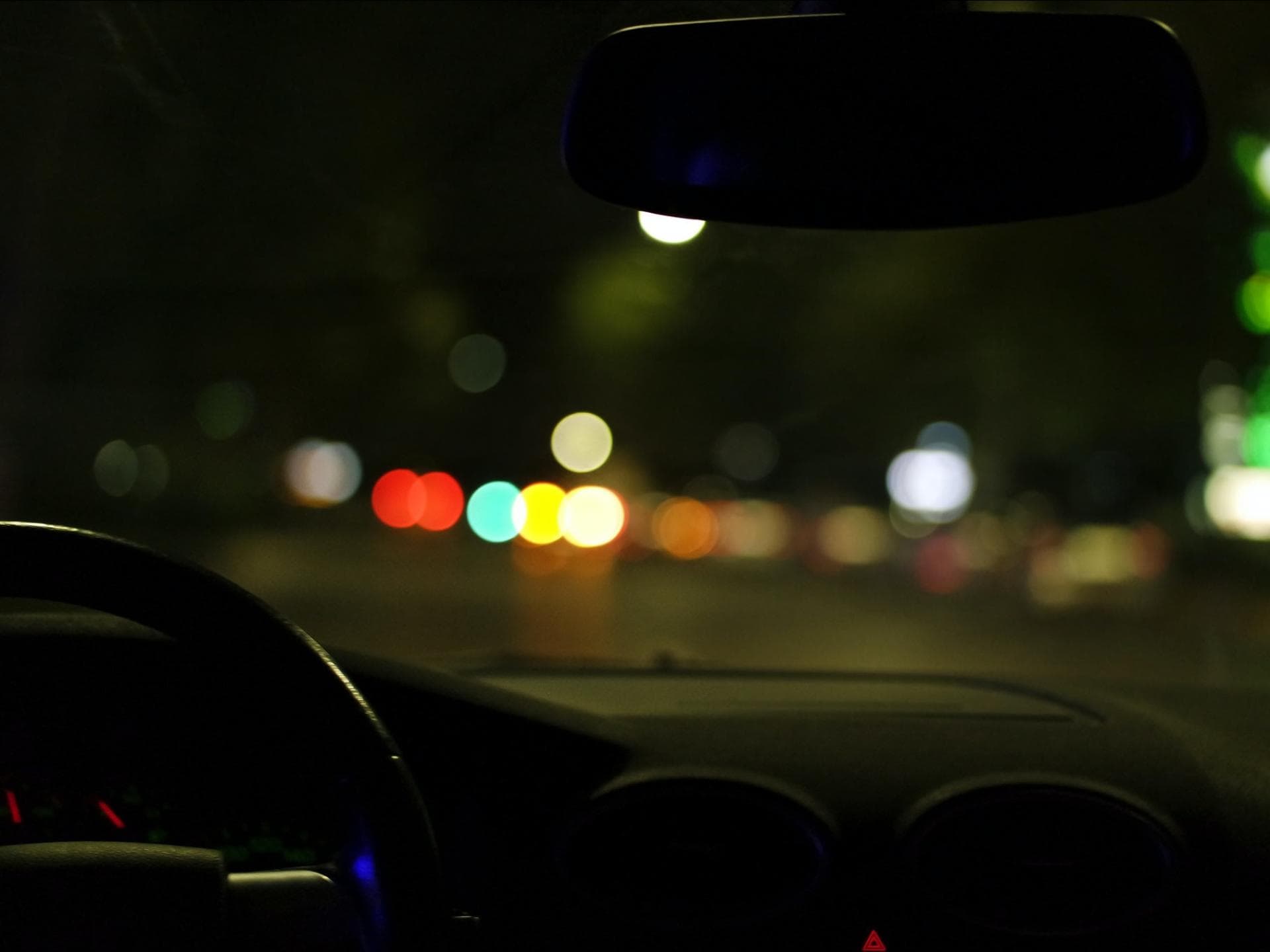 Autofahren in der Dunkelheit 