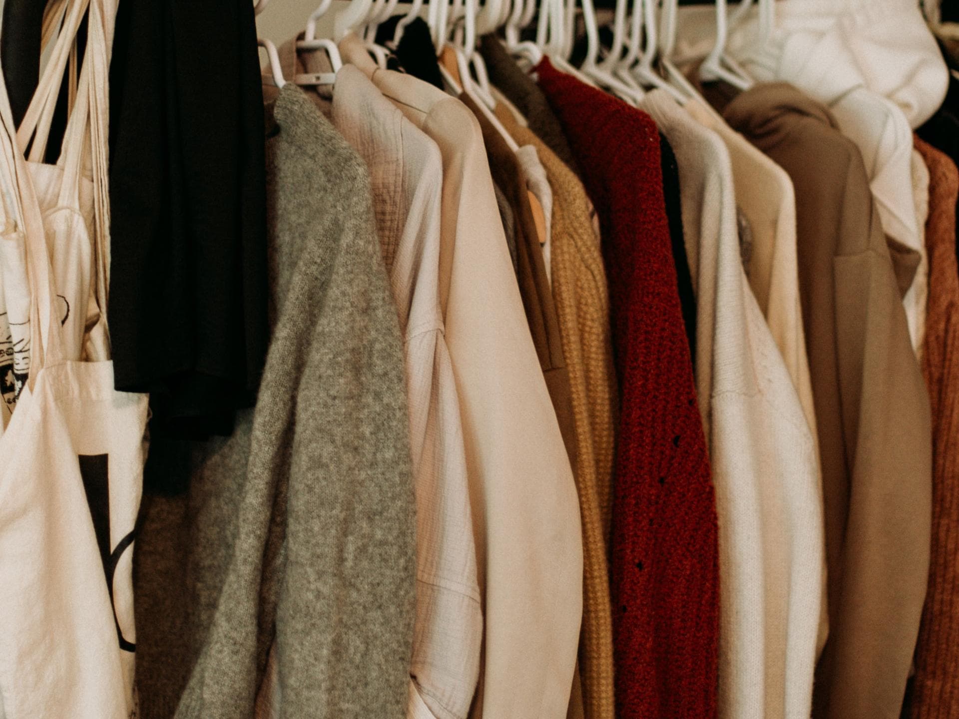 Kleiderschrank 