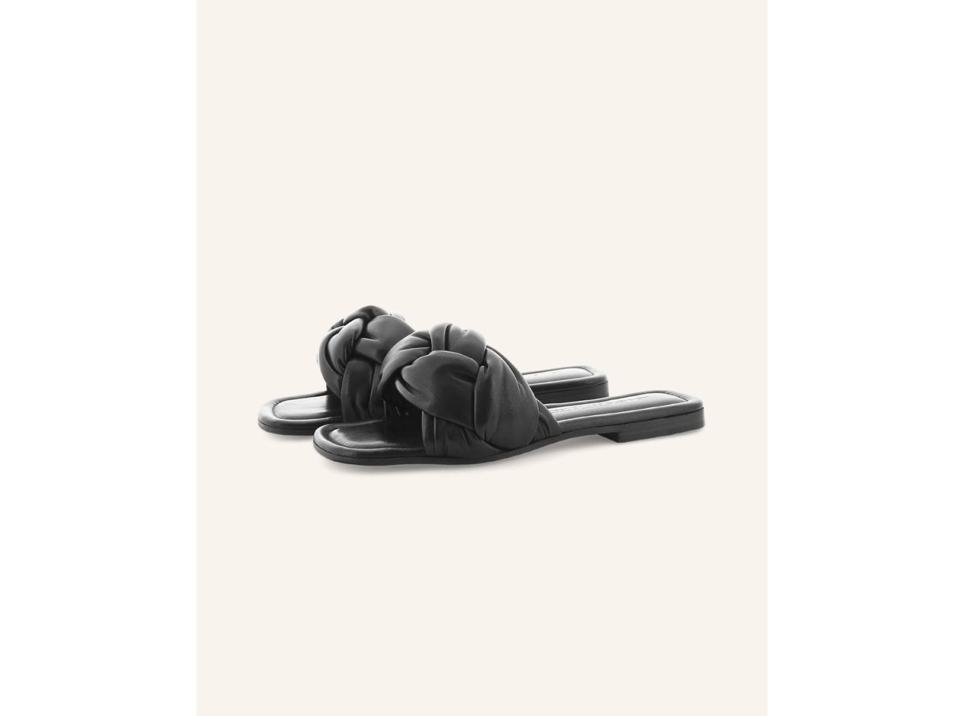 Schuhe schwarz