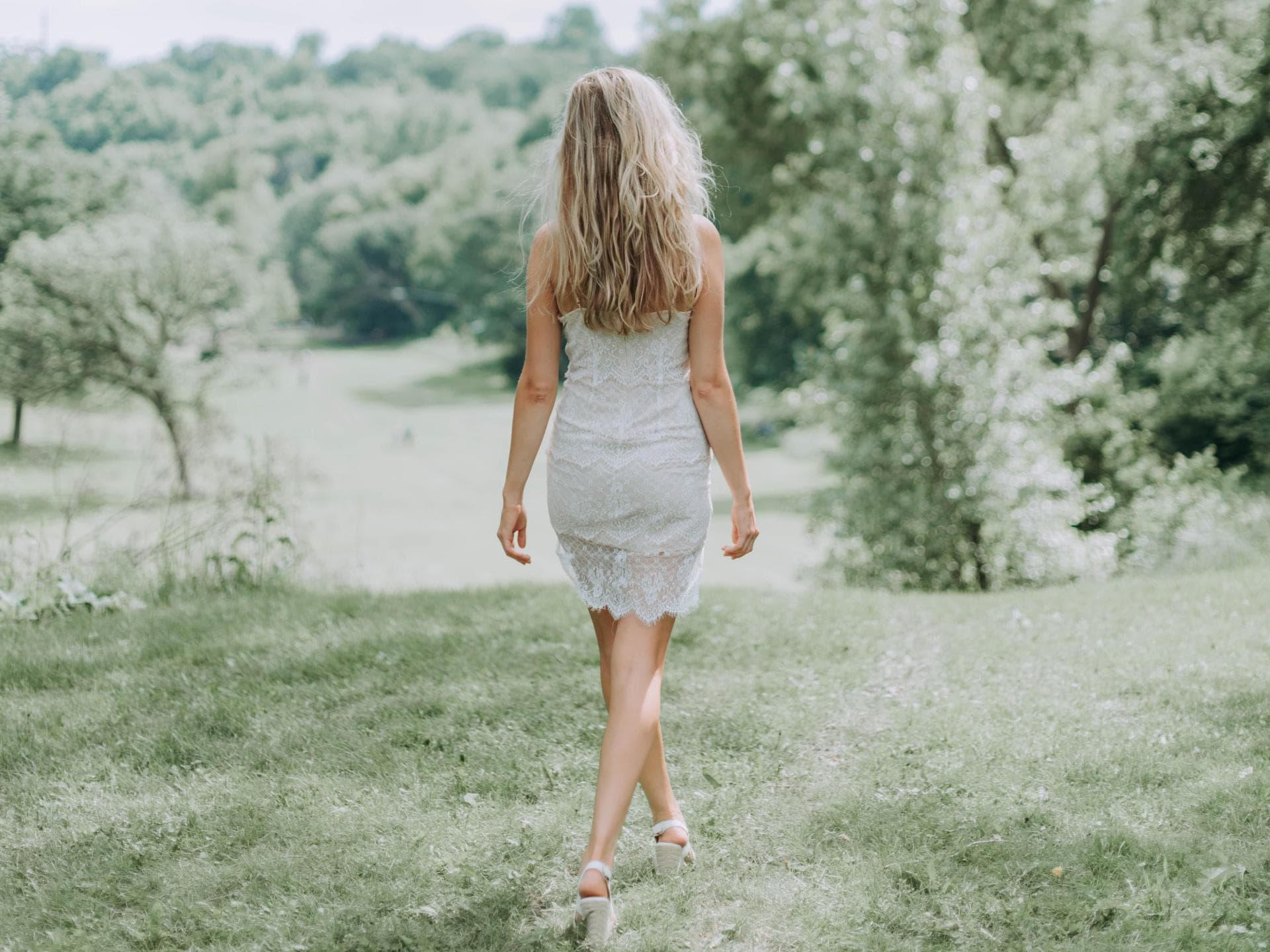 Enges Kleid 