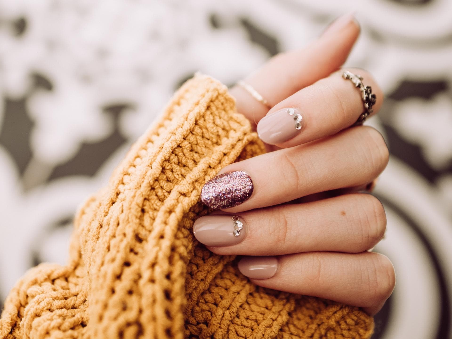 Disco Nails 
