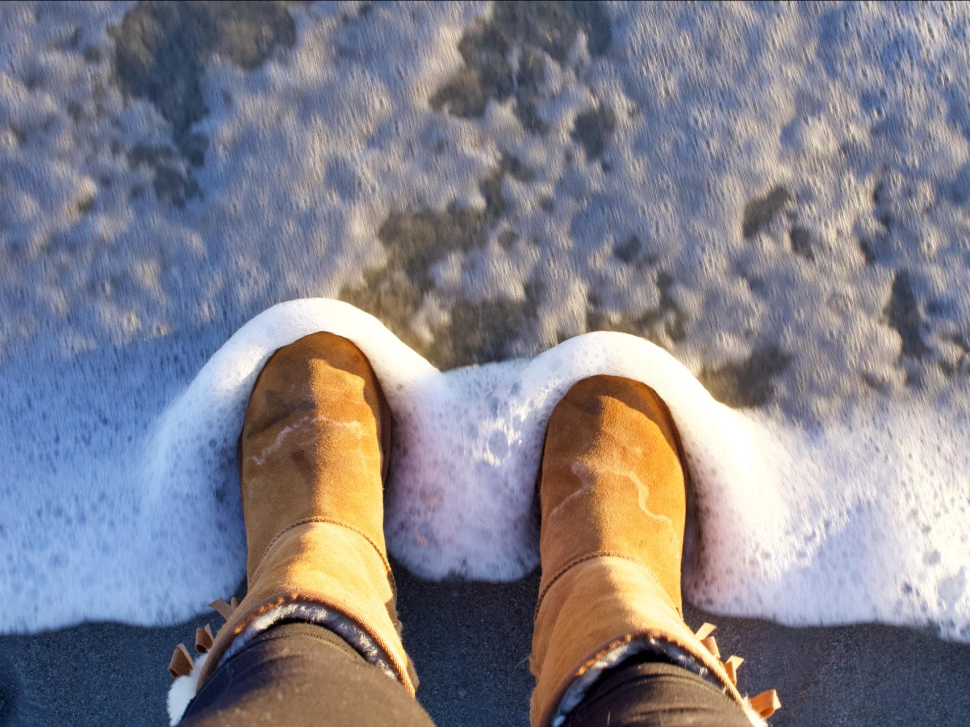 UGG Boots mit Wasserflecken