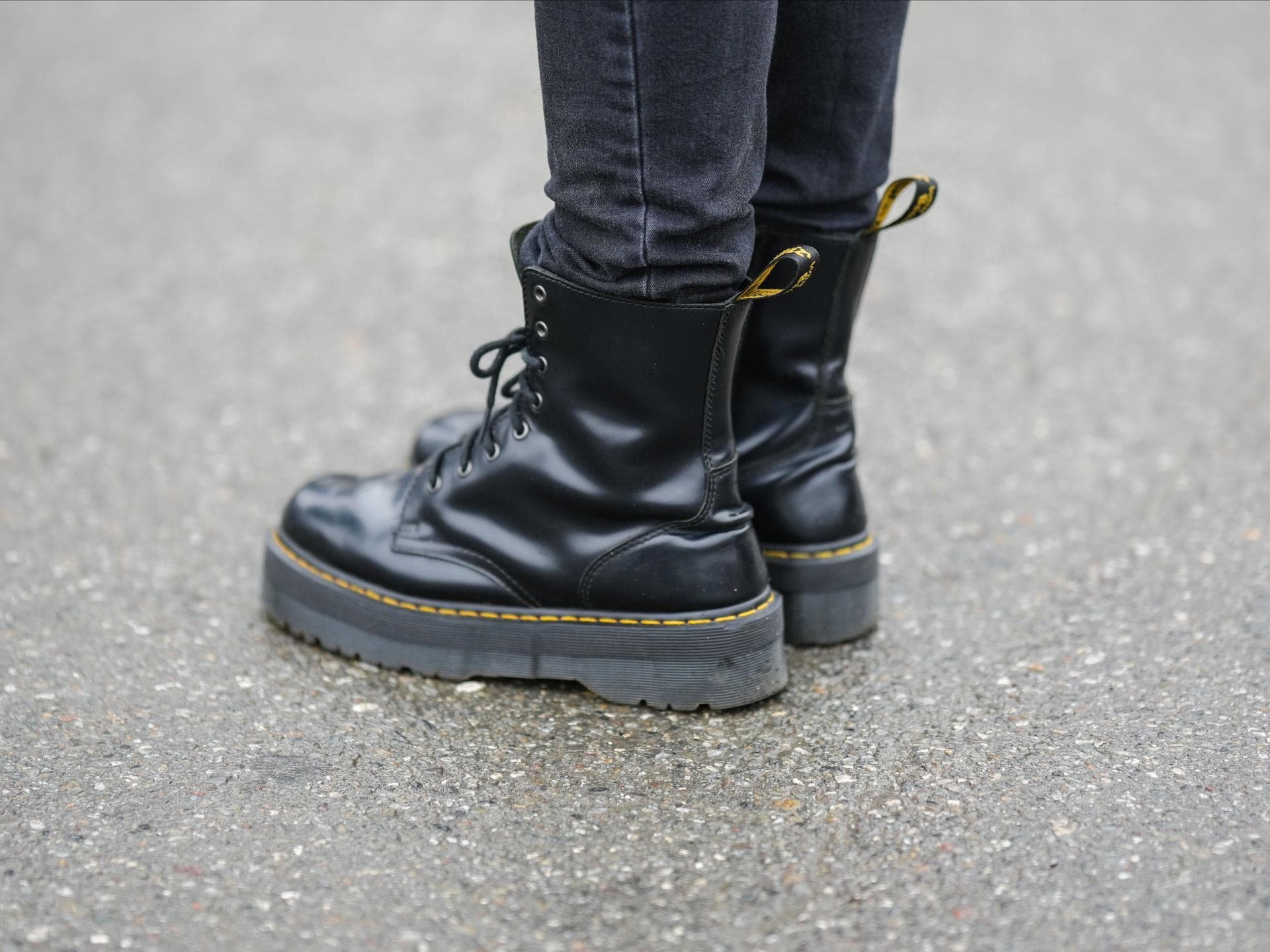 Dr. Martens 