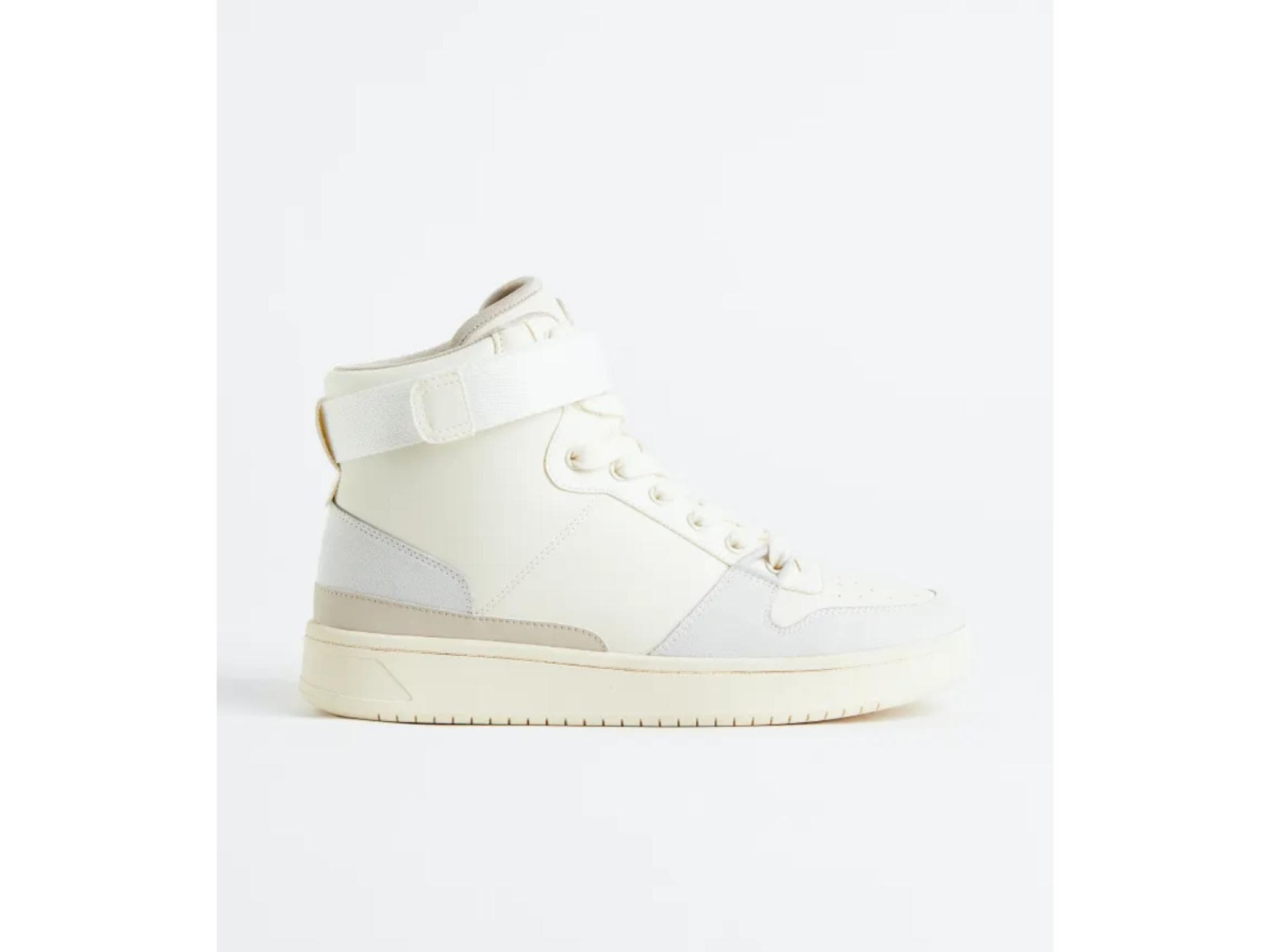 Sneaker von H&M 