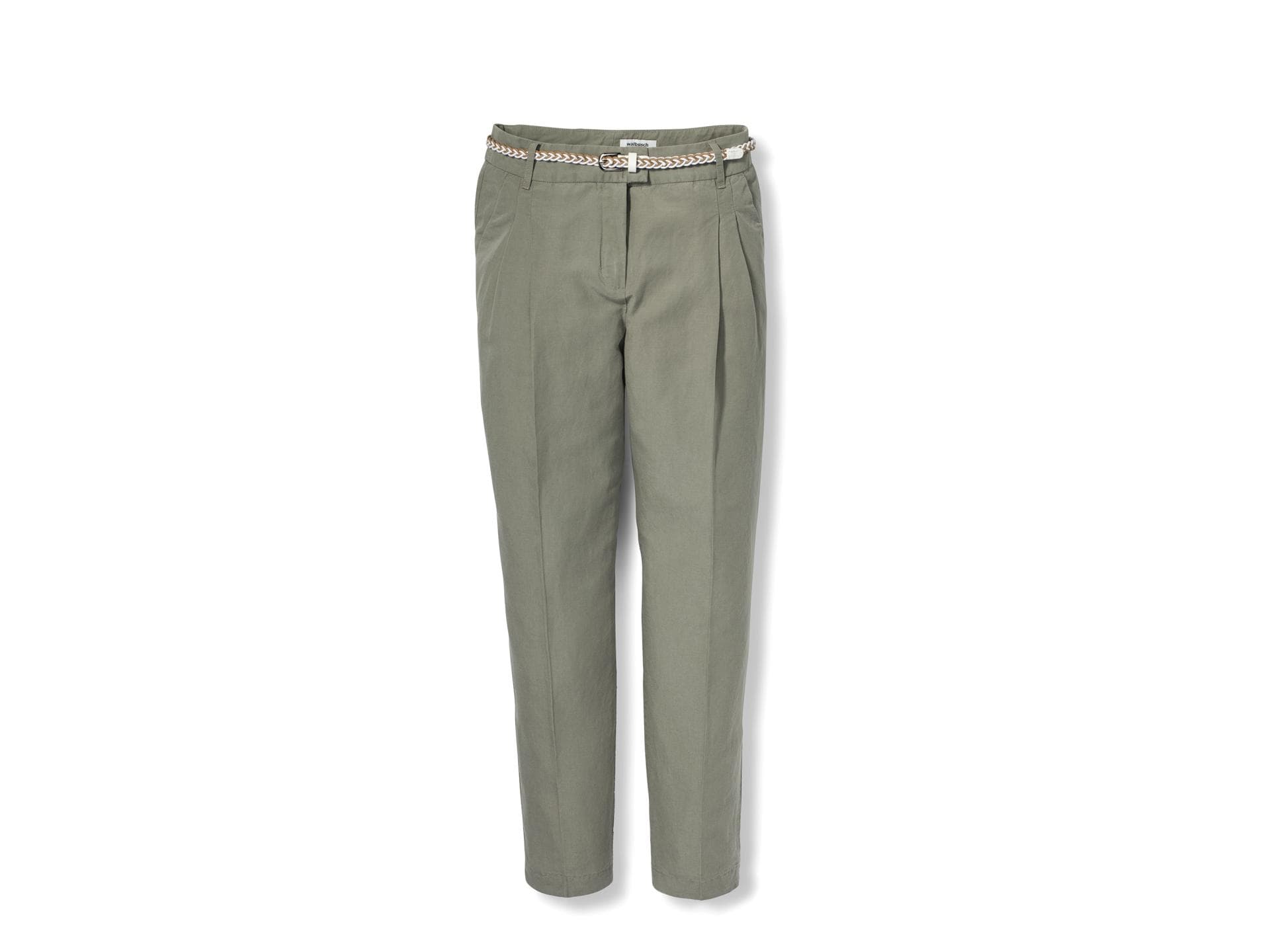 Bequem, natürlich und atmungsaktiv: Kein Sommer ohne diese lässige Chino! Was wir an diesem Modell lieben? Die Chino aus Leinen-Lyocell-Mix ist knitterfrei und damit sehr pflegeleicht. Perfekt für den Sommerurlaub!