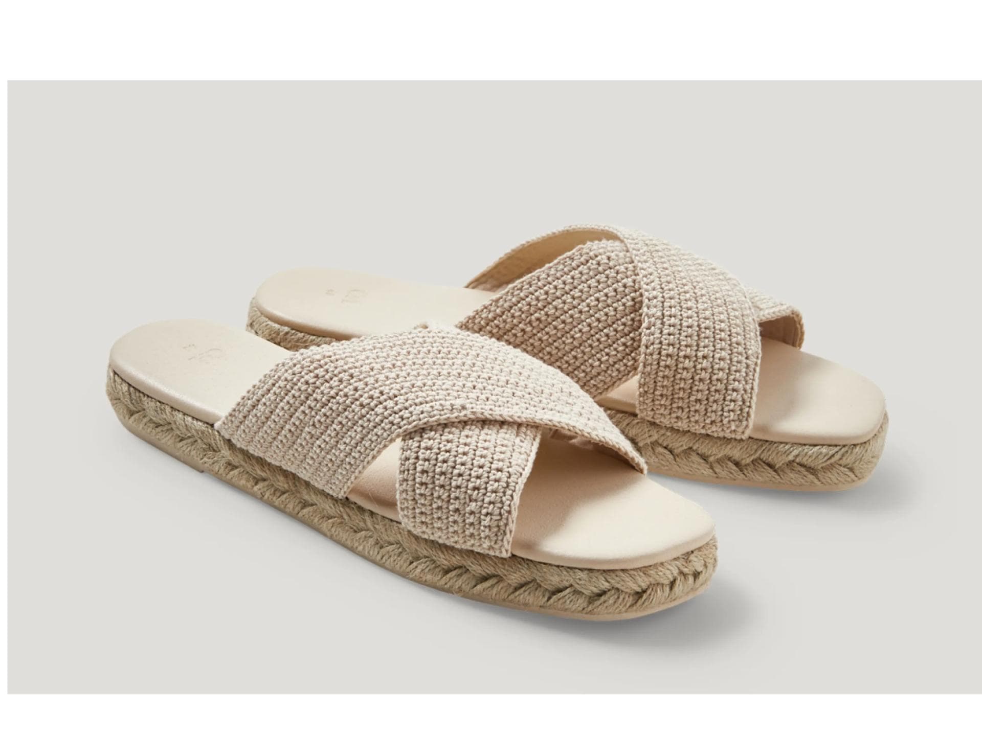 Sandalen in Beige 