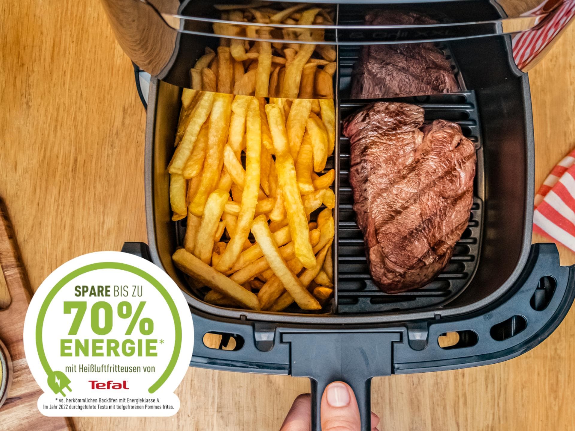 Energiesparen mit der Easy Fry & Grill XXL von Tefal.                                 