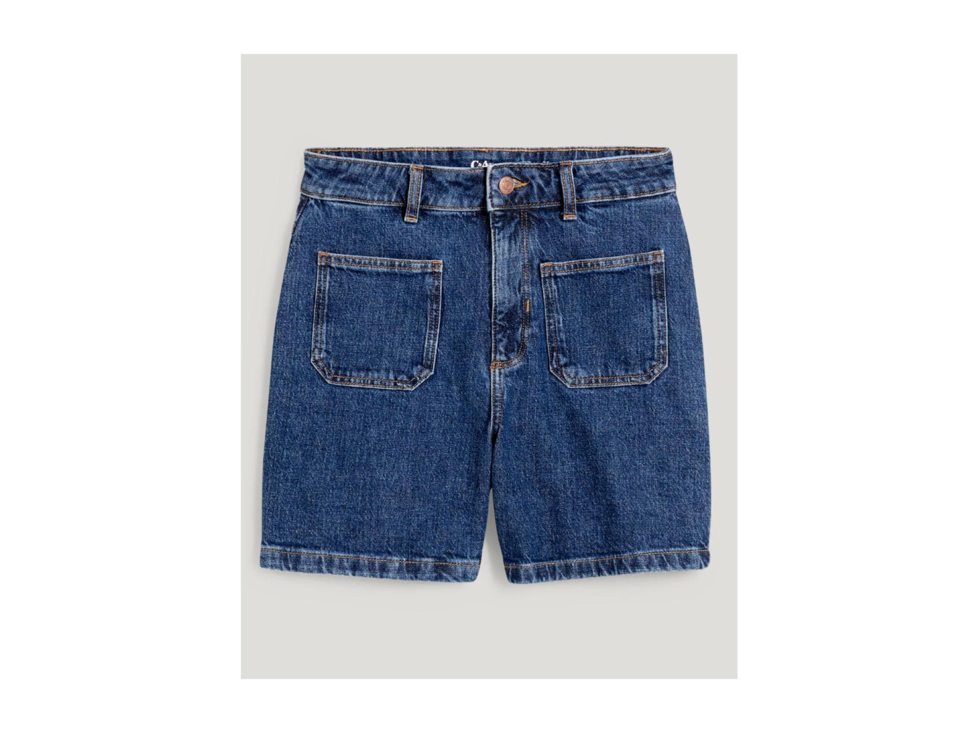 Dunkle Jeansshorts 
