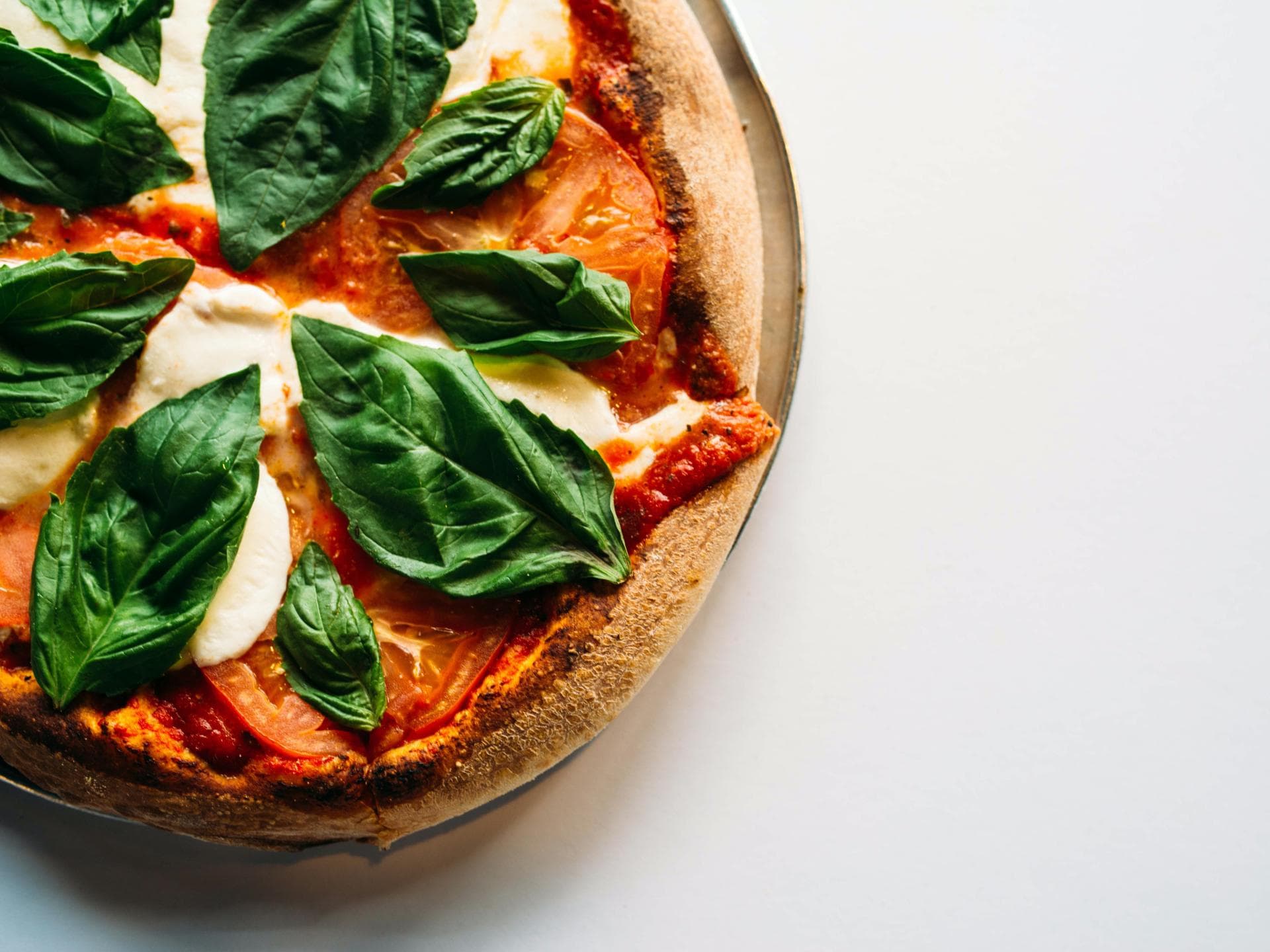 Pizza mit Dinkelmehl 