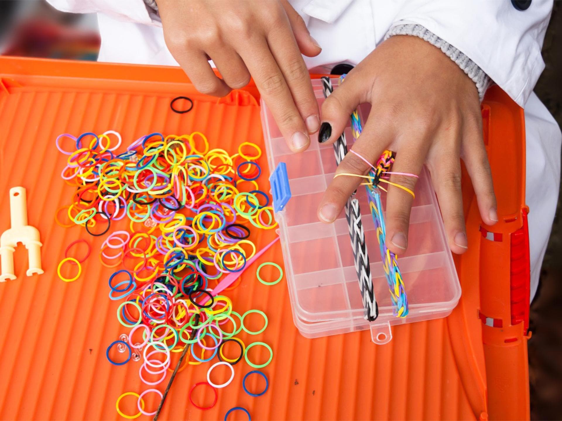 Rainbow Loom