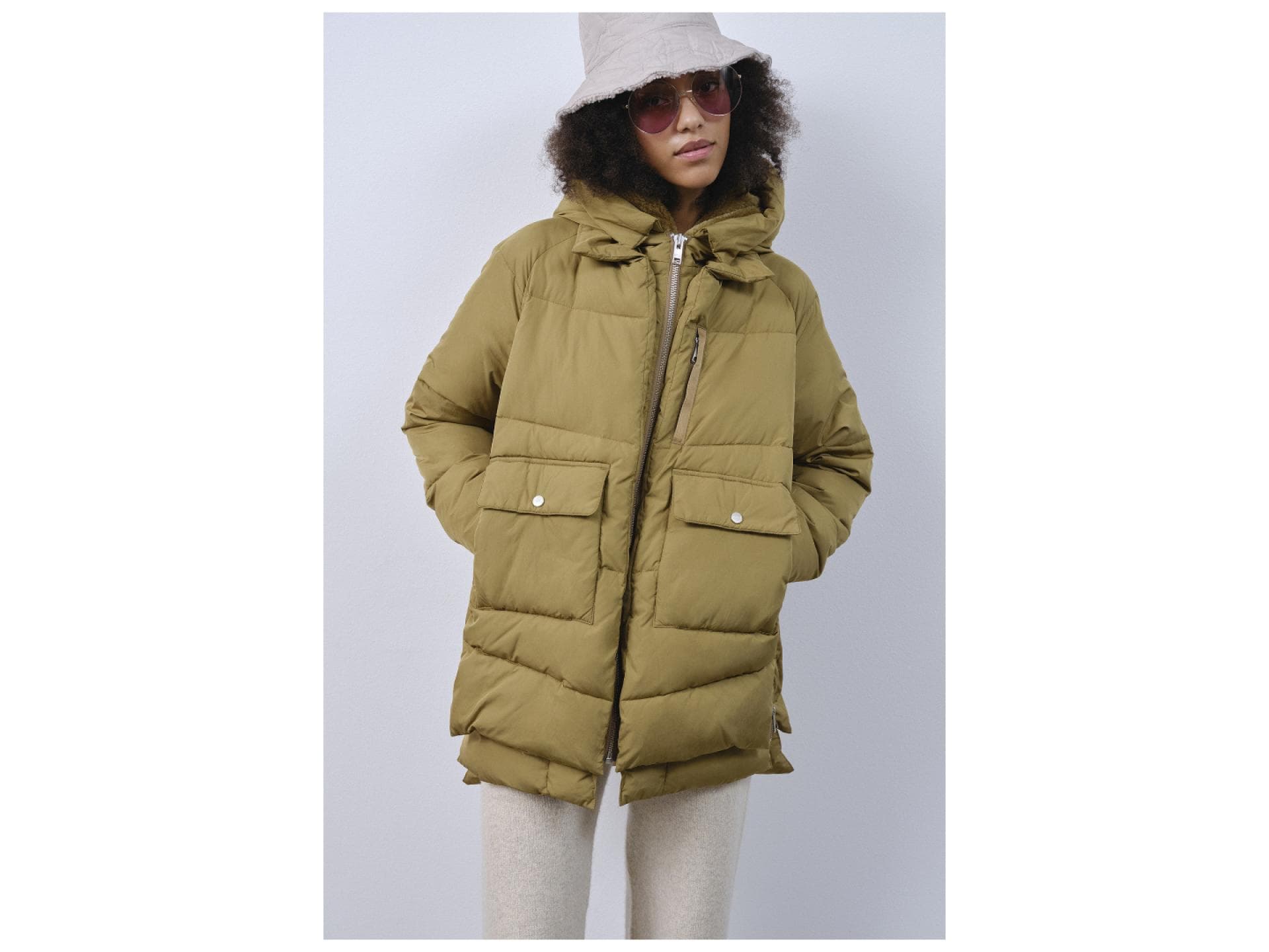 Jacke von Embassy of Bricks and Logs