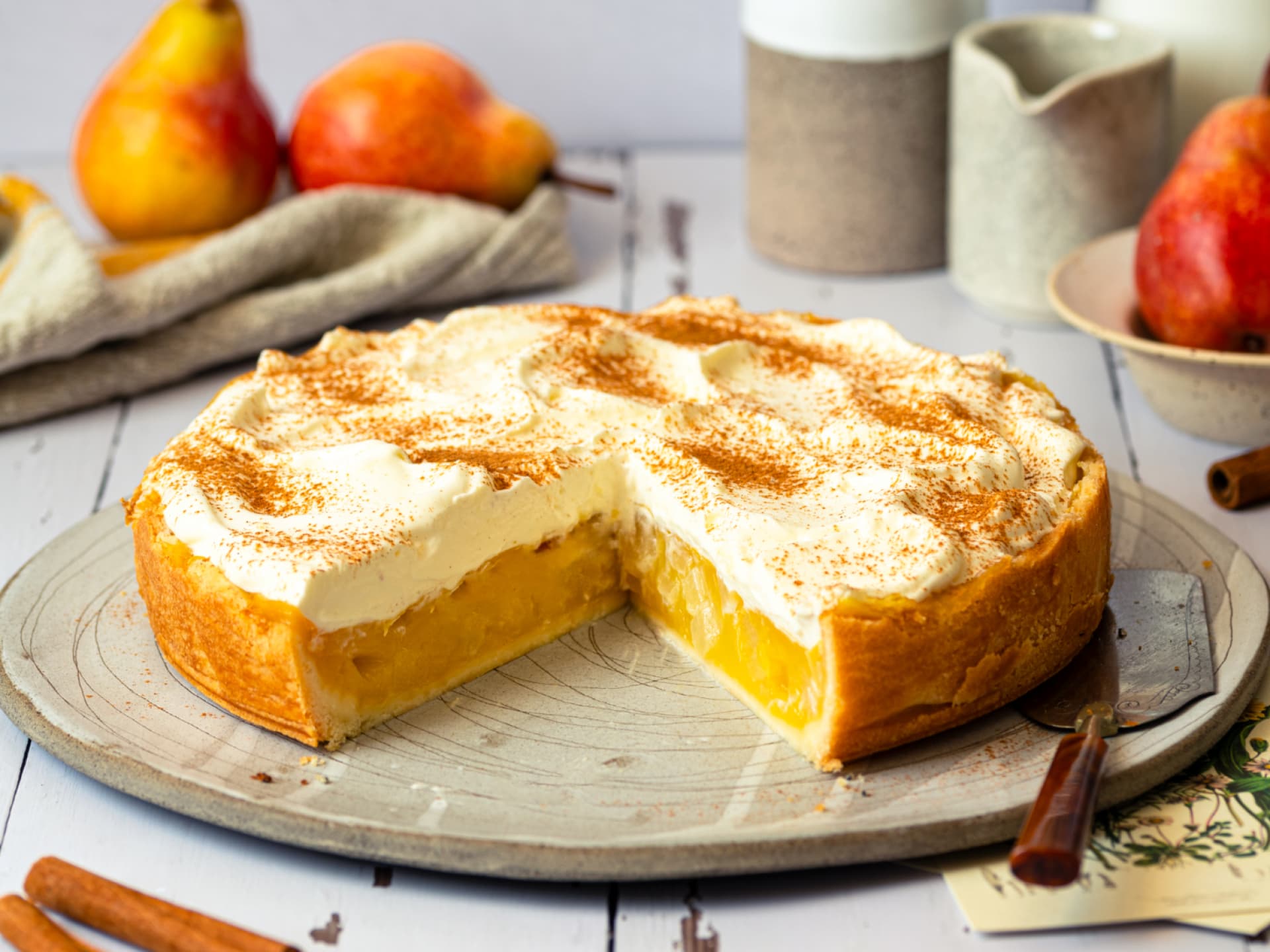 Birnenkuchen mit Pudding