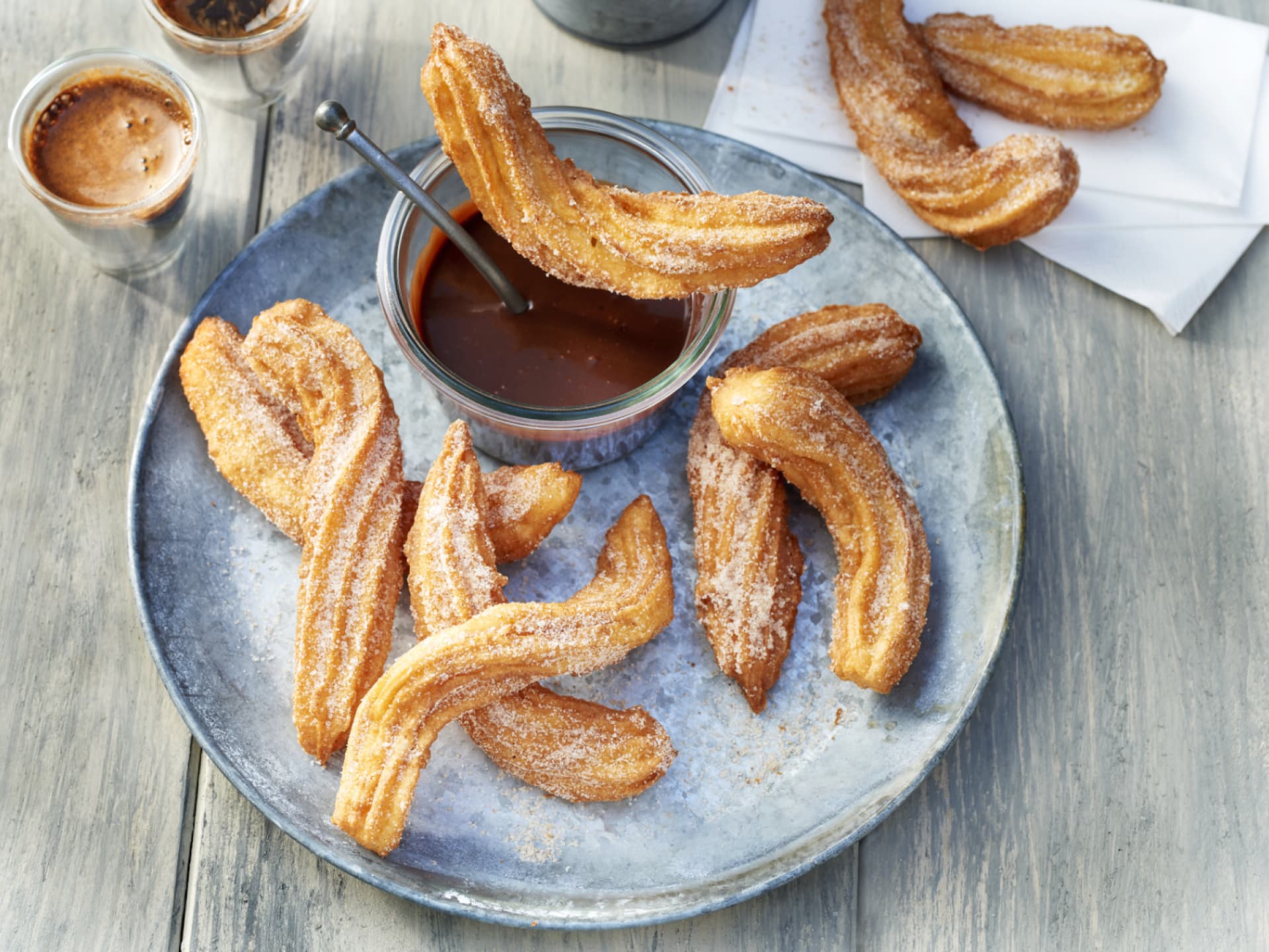 Churros mit Schokolade