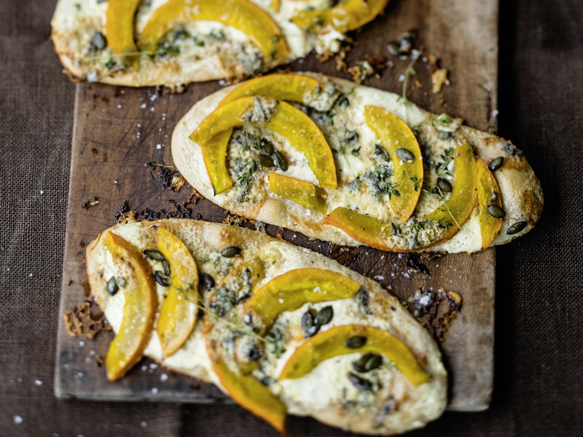 Flammkuchen mit Kürbis 