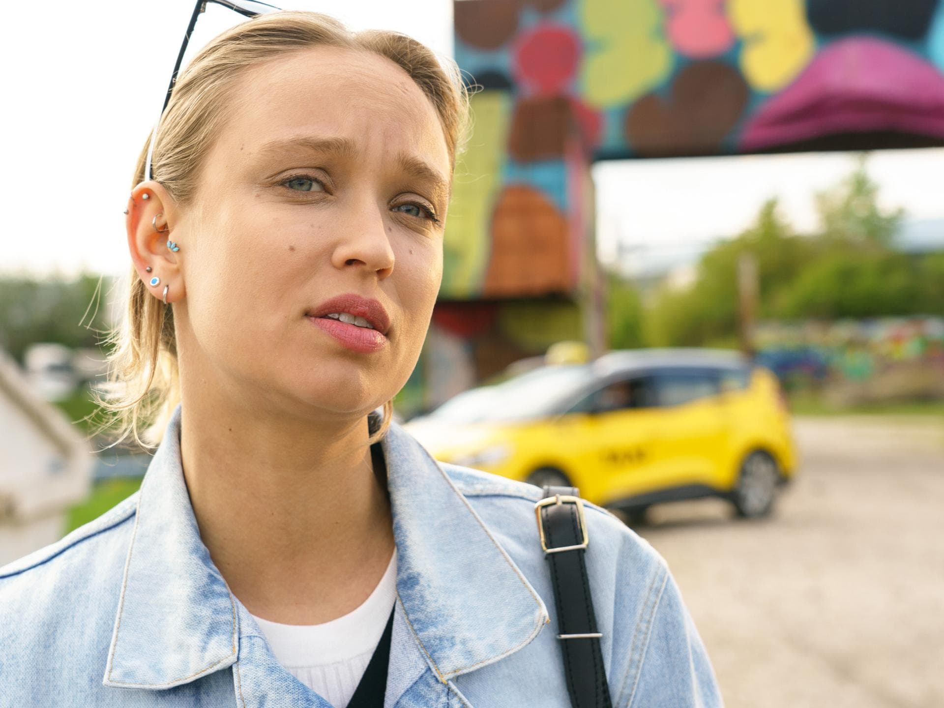 Caro Cult als Luna im ARD-Film "Heribert". Caro Cult als Luna im ARD-Film "Heribert".