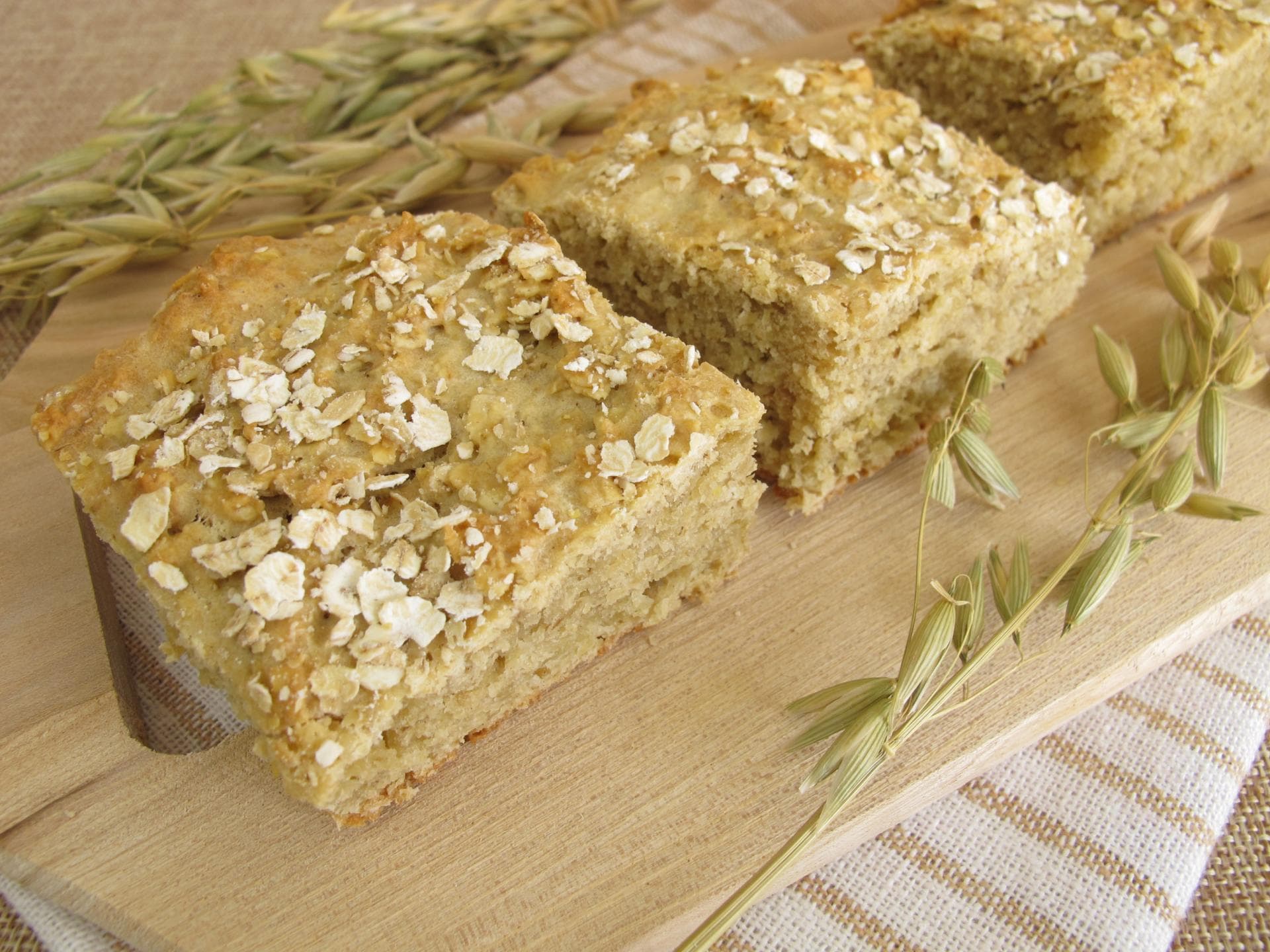 Kuchen mit Haferflocken und Quark