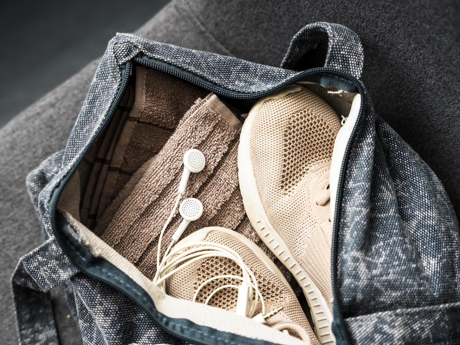 Sportsachen waschen aus der Tasche