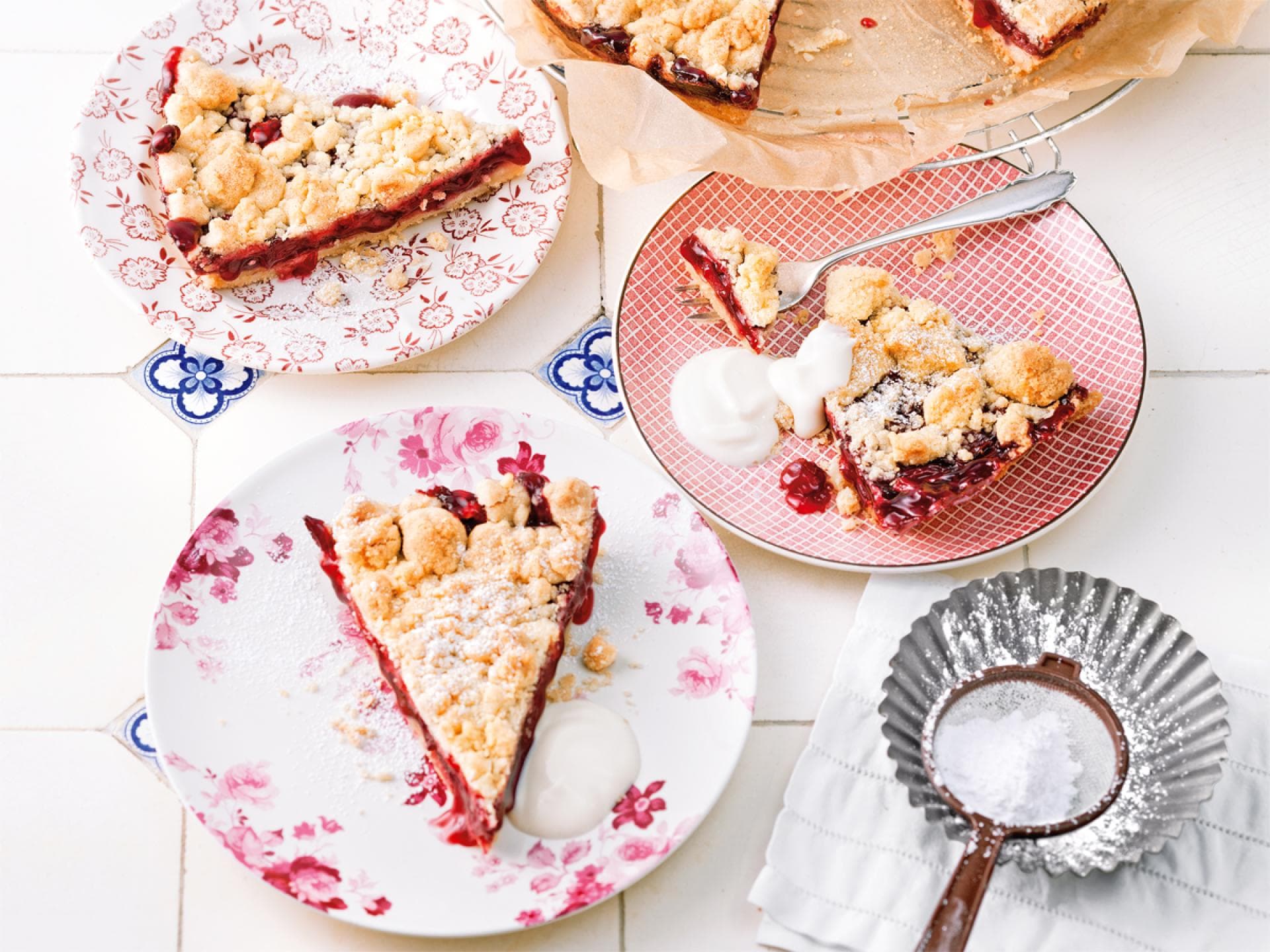 Veganer Kirsch-Streuselkuchen 