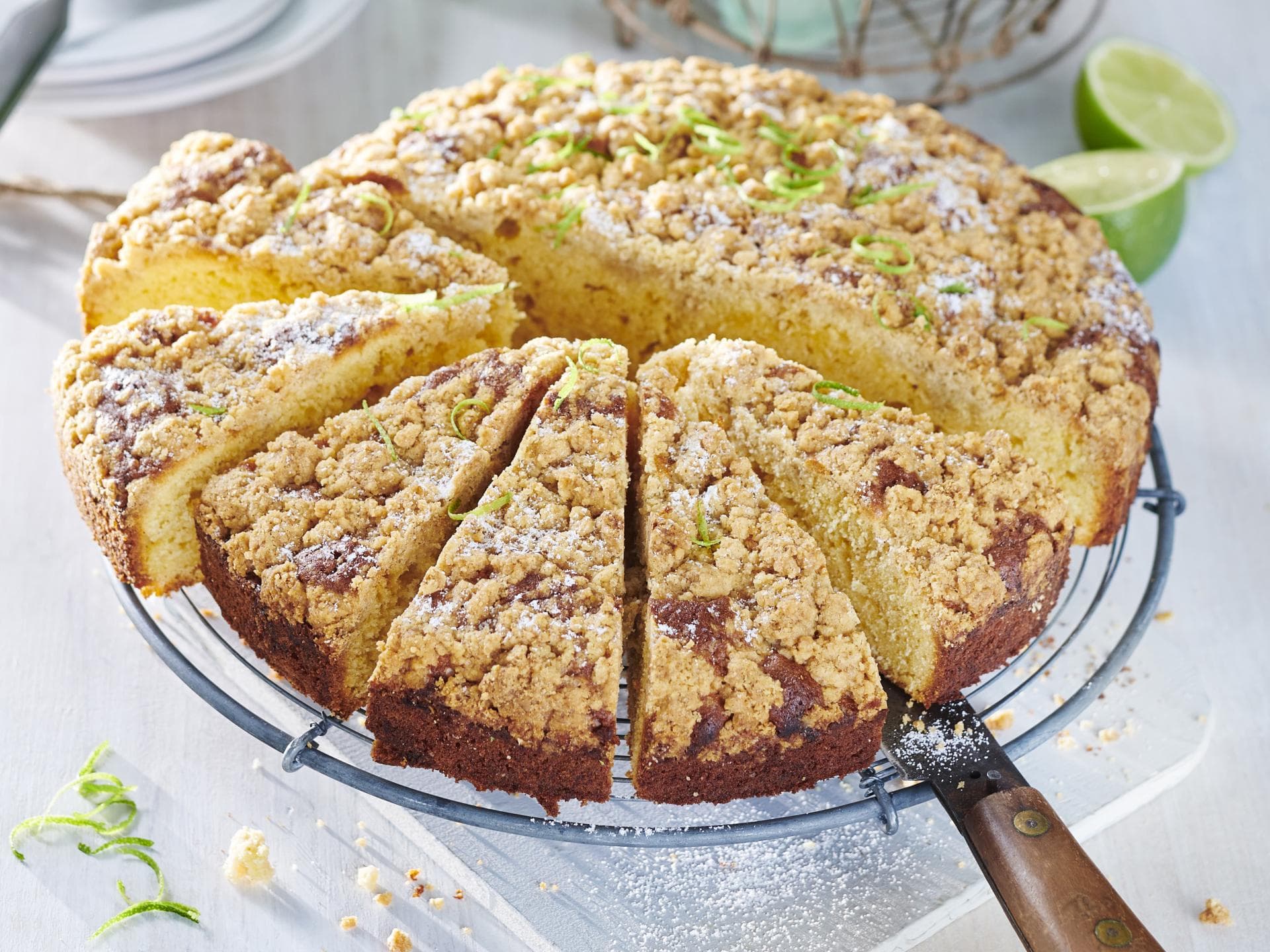 Limetten-Streuselkuchen 