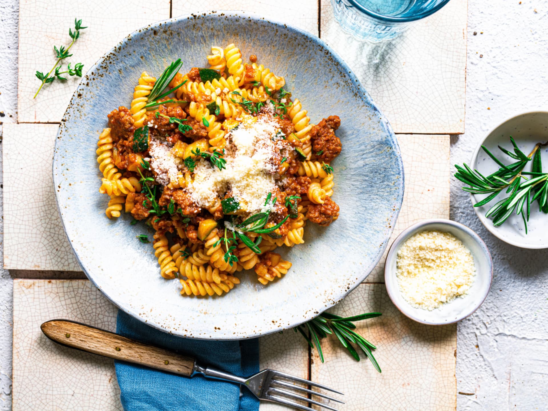 Spirelli mit Zucchini-Hackfleisch-Soße