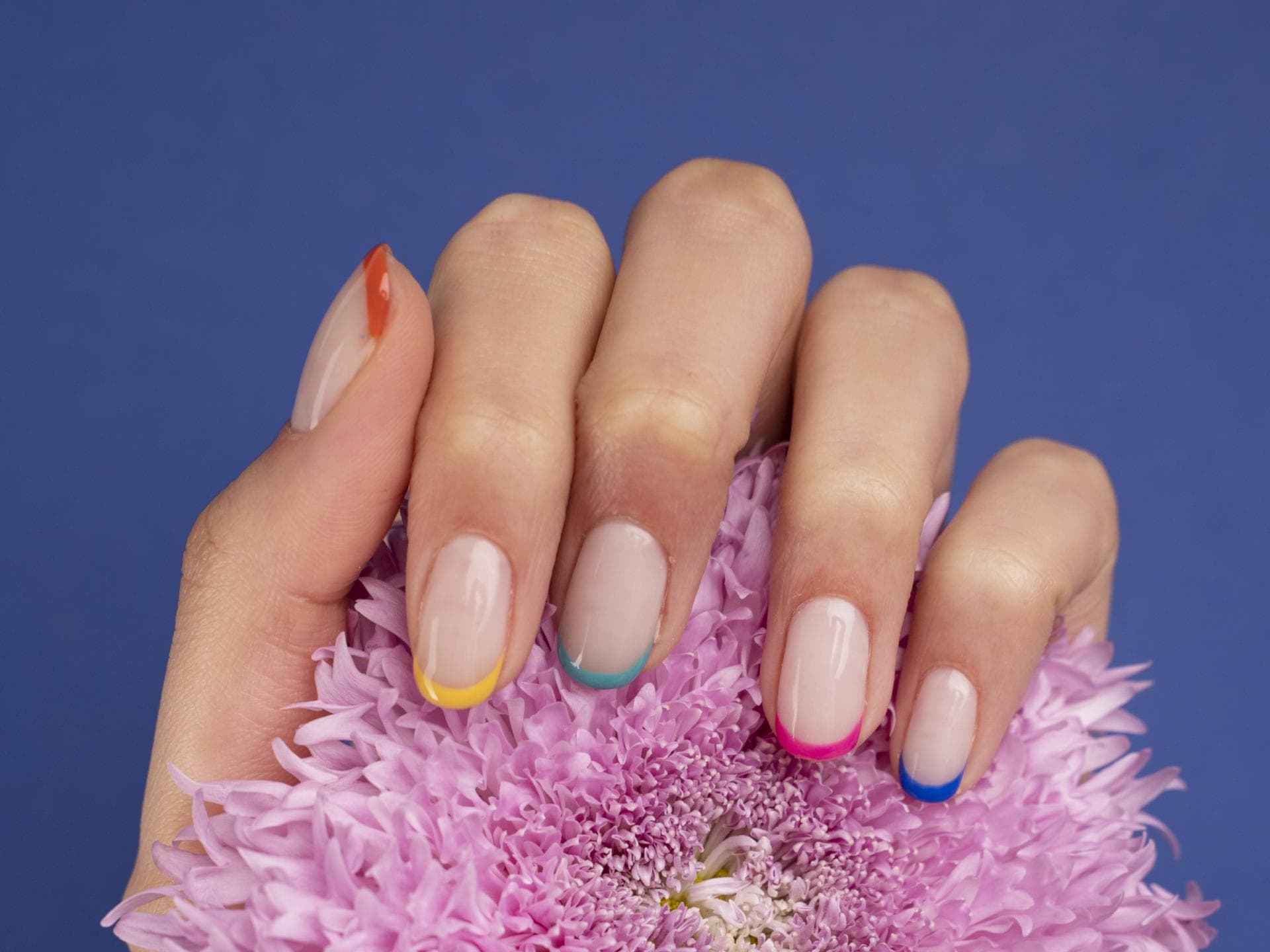 Micro French Nägel