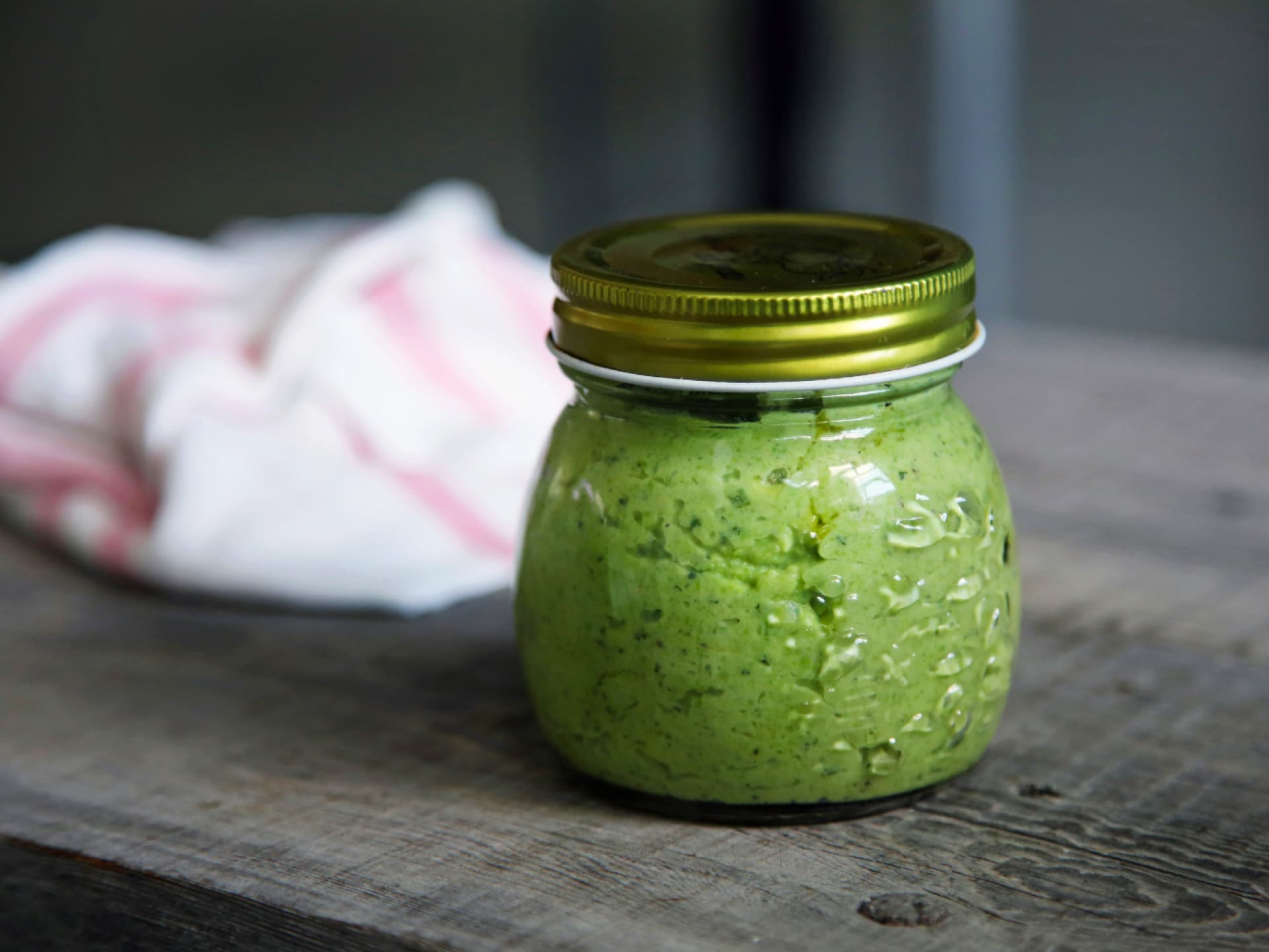 Selbst gemachtes Minz-Pesto