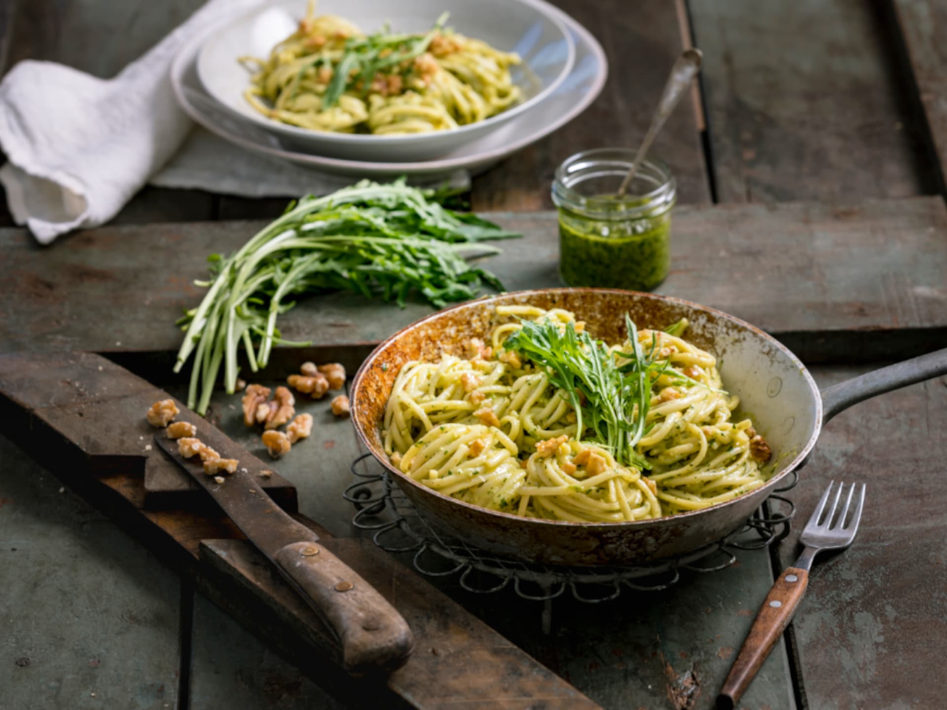 Linguine mit Walnuss-Pesto