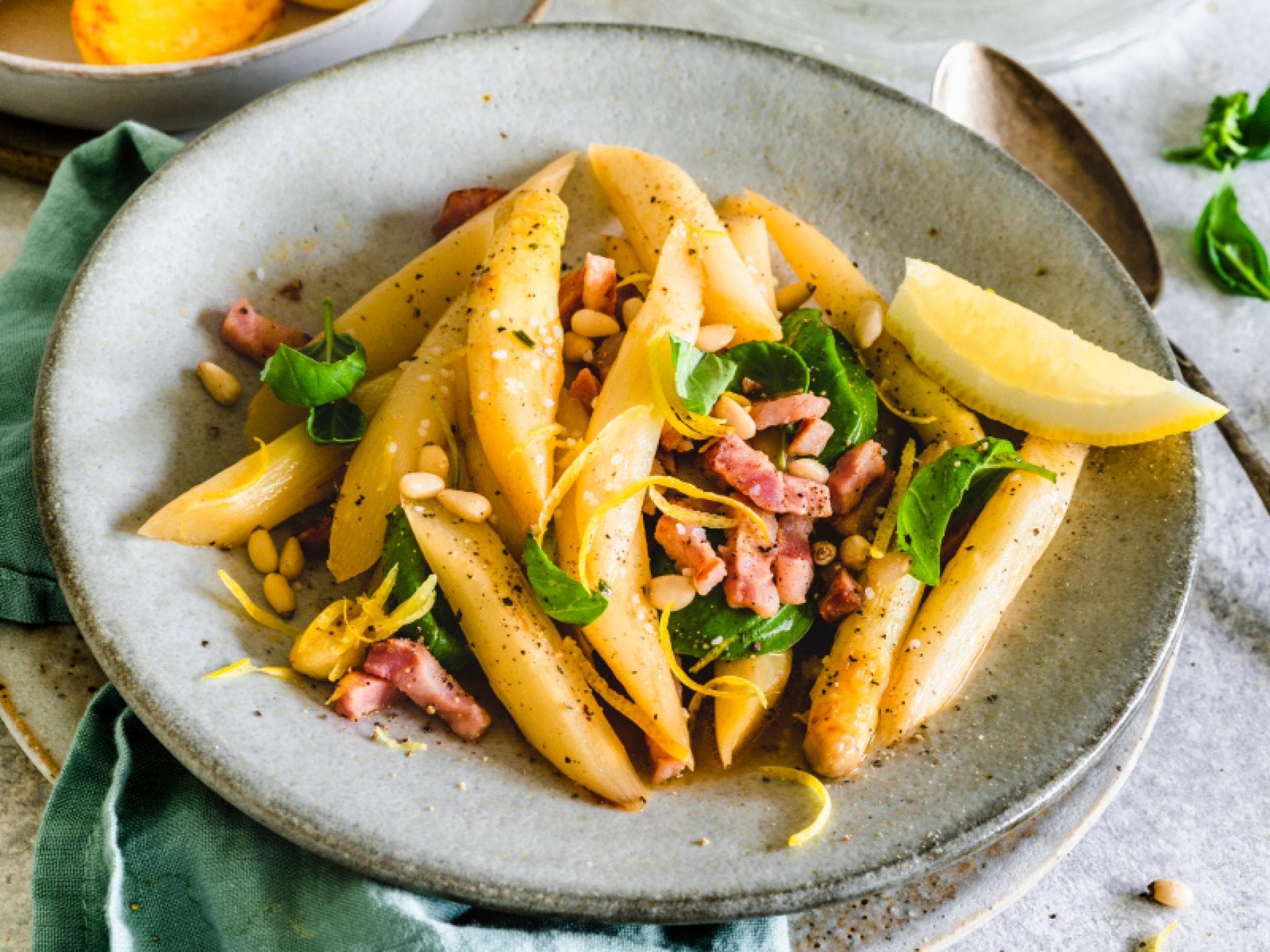 Spargel mit Pancetta
