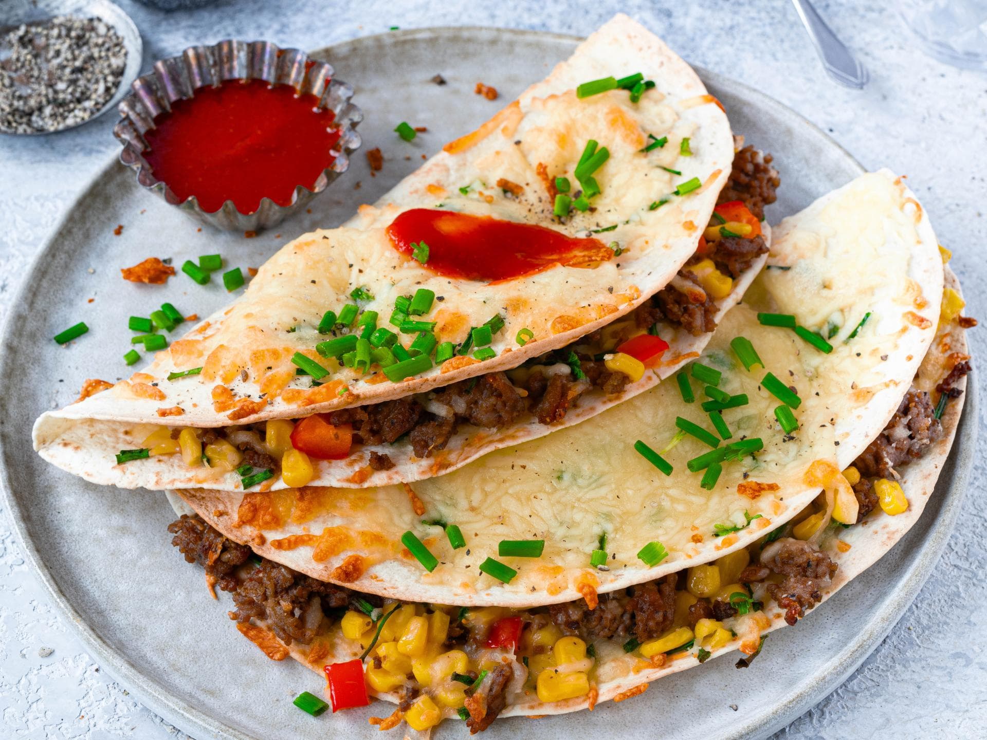 Überbackene Quesadillas mit Hack Überbackene Quesadillas mit Hack