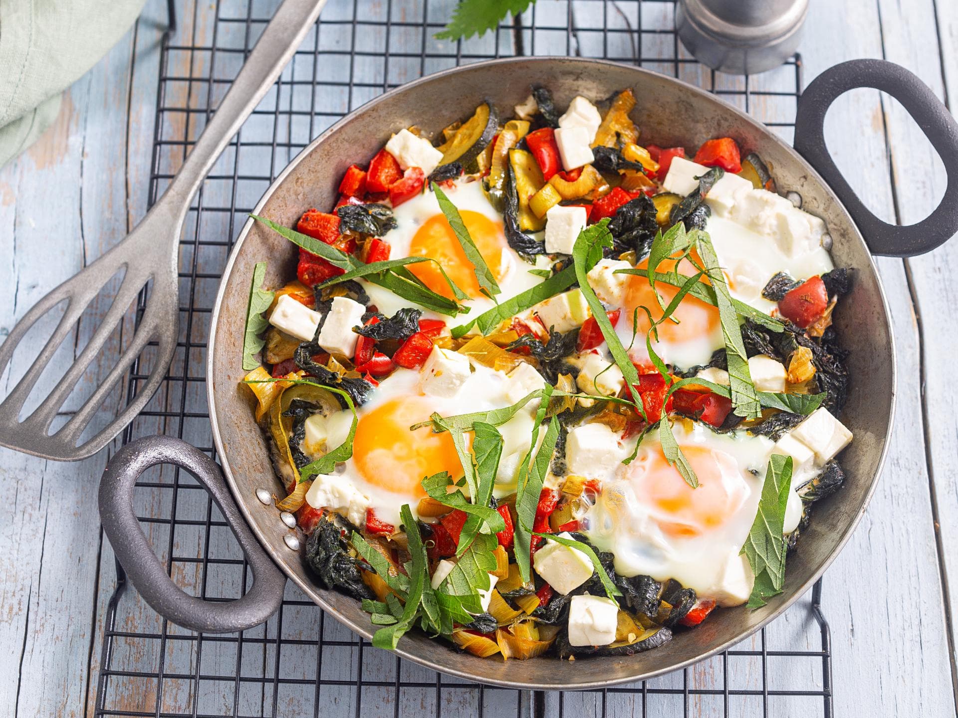 Brennnessel-Shakshuka 