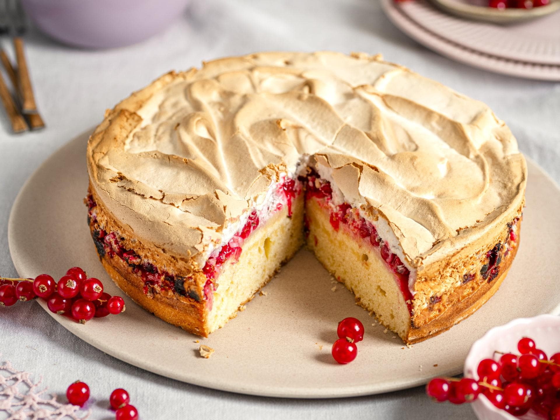 Rührkuchen mit Johannisbeeren Rührkuchen mit Johannisbeeren