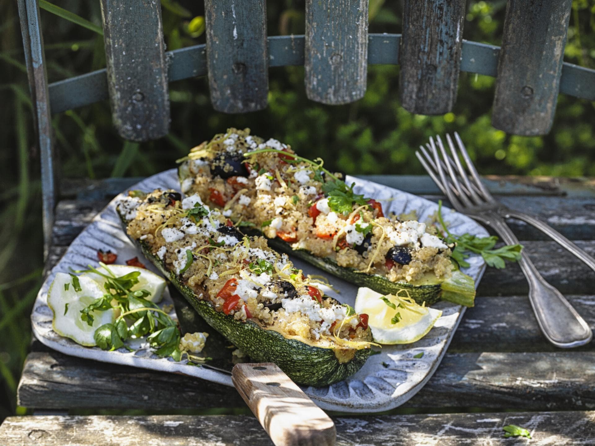 Gefüllte Zucchini vom Grill 