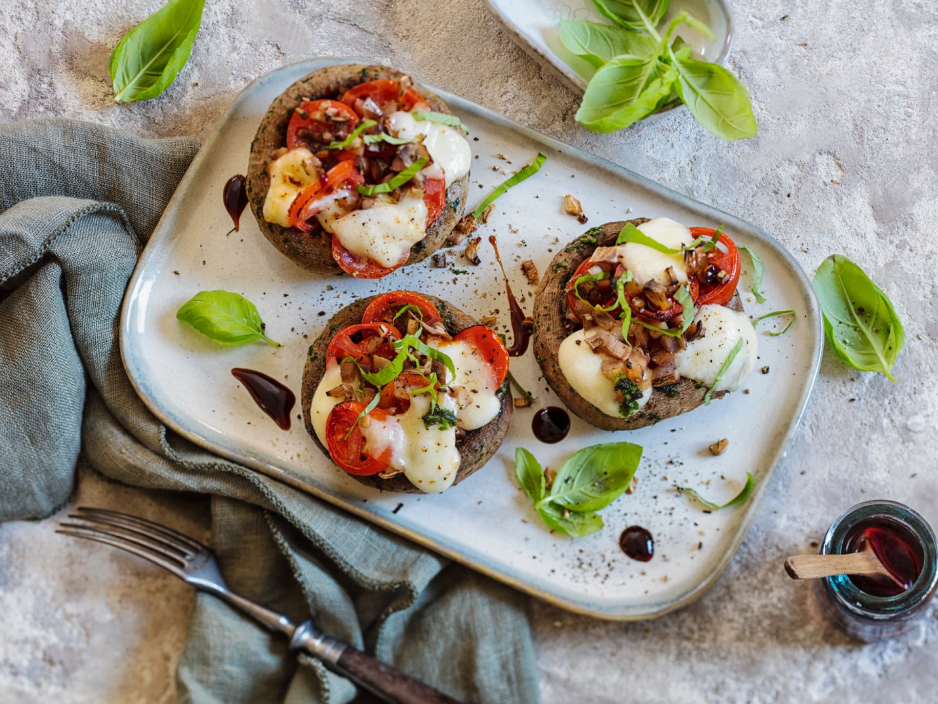 Gefüllte Champignons vom Grill