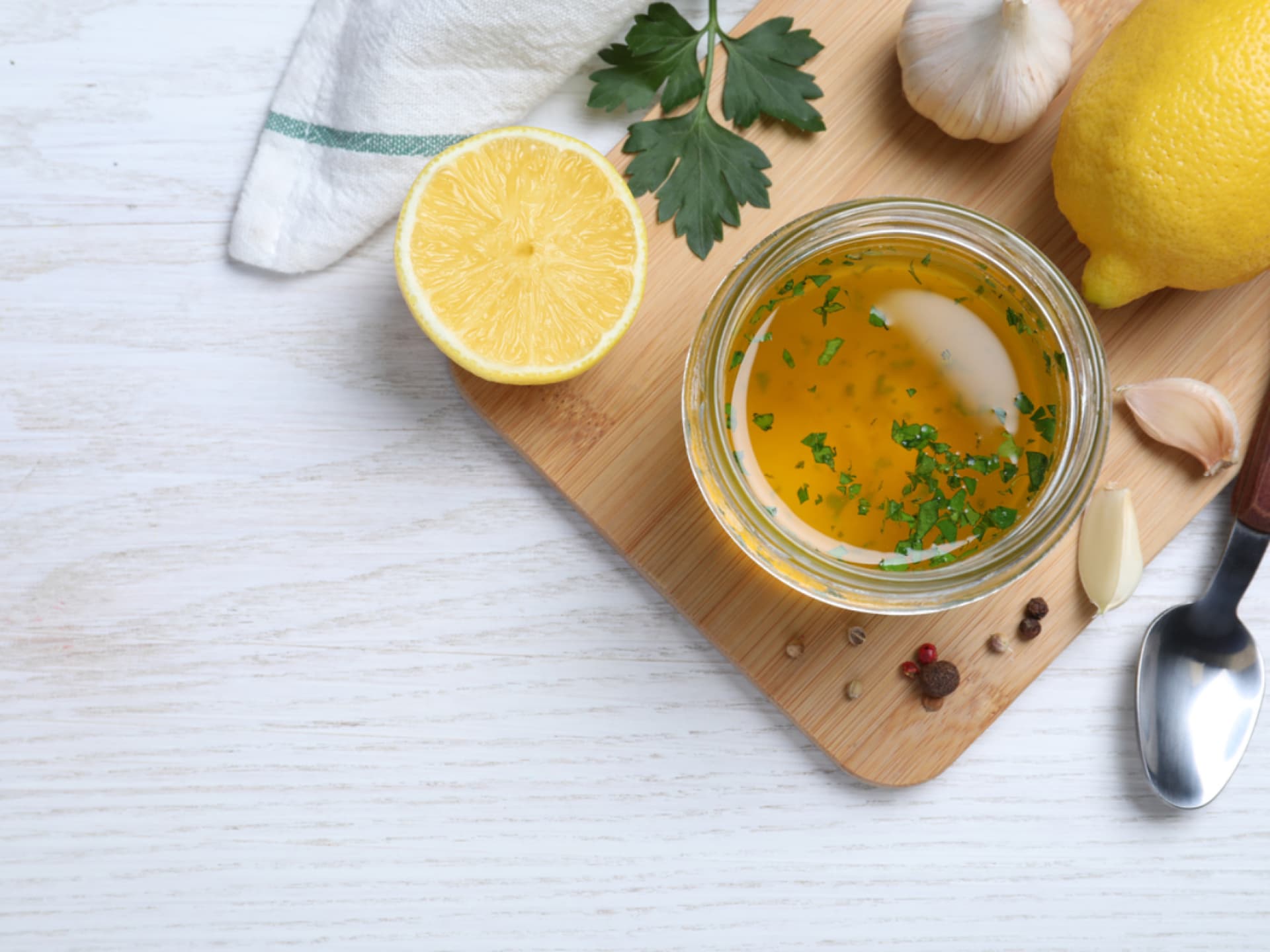 Rezept für eine Zitronen-Marinade Grillfleisch-Marinade mit Zitrone