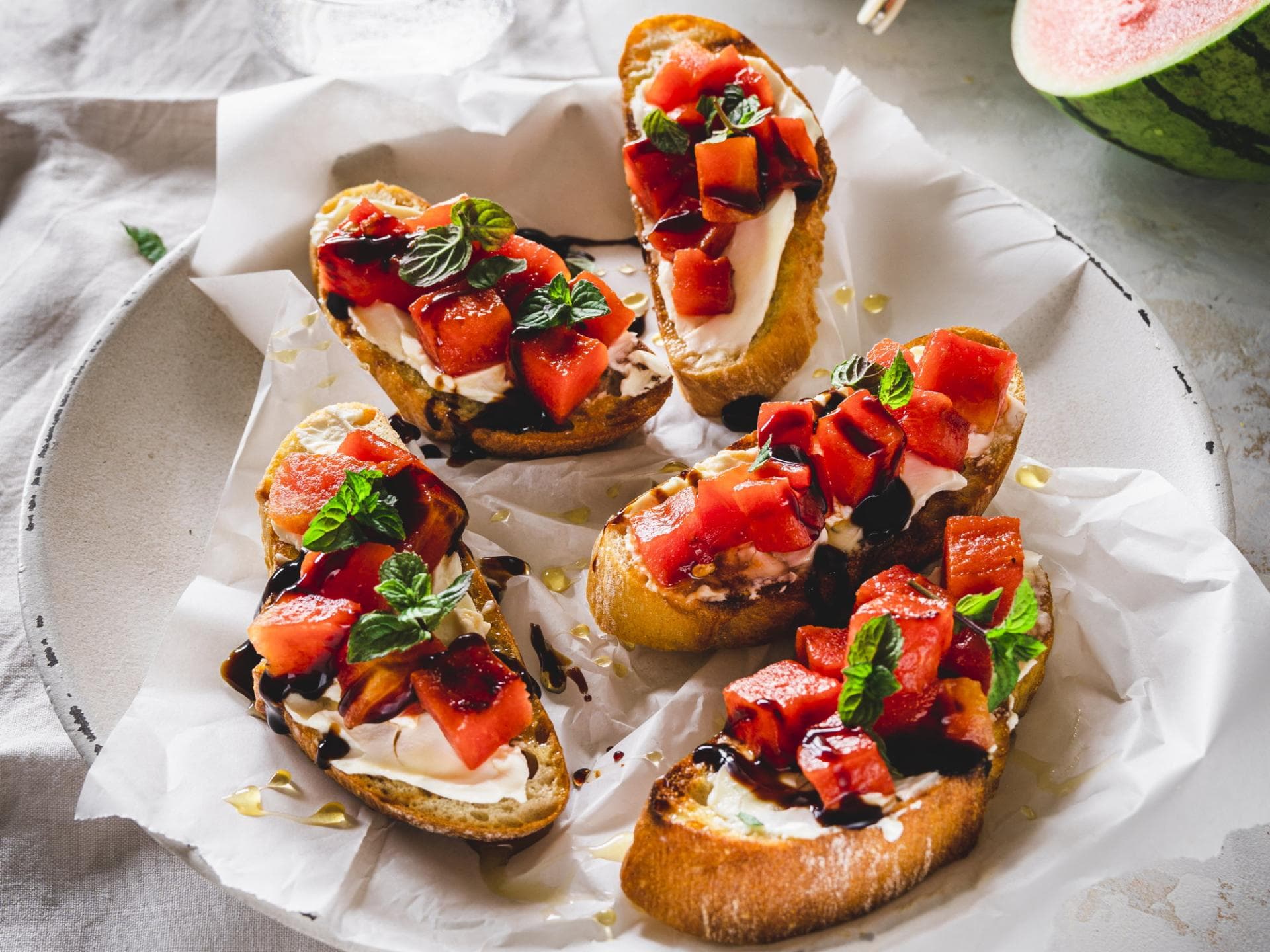Röstbrot mit gegrillter Melone 