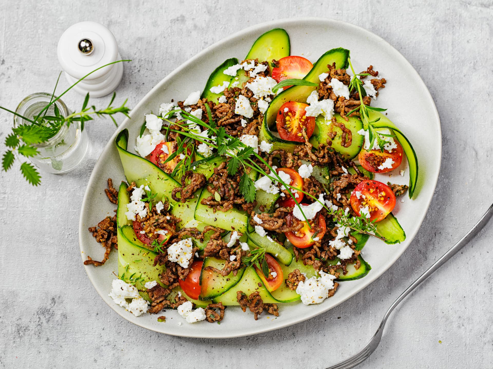 Low Carb Hackfleisch-Salat