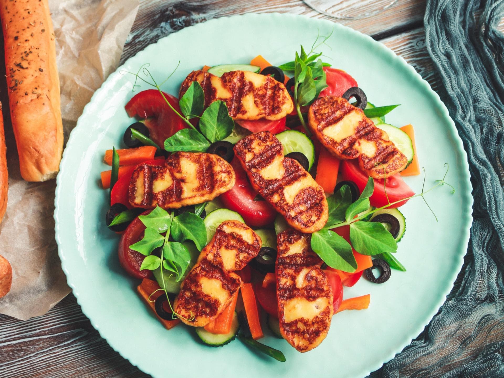 Vegetarisch grillen - veganer Halloumi zum Grillen