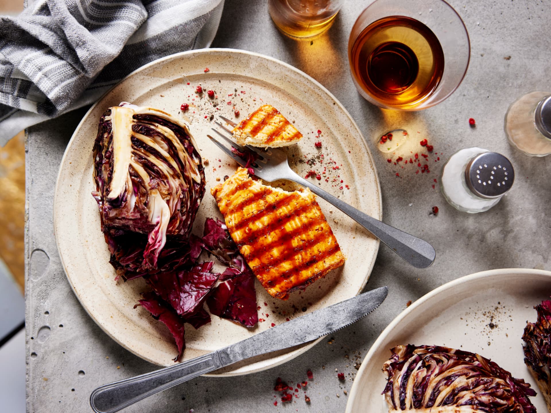 Vegetarisch grillen - gegrillter Tofu