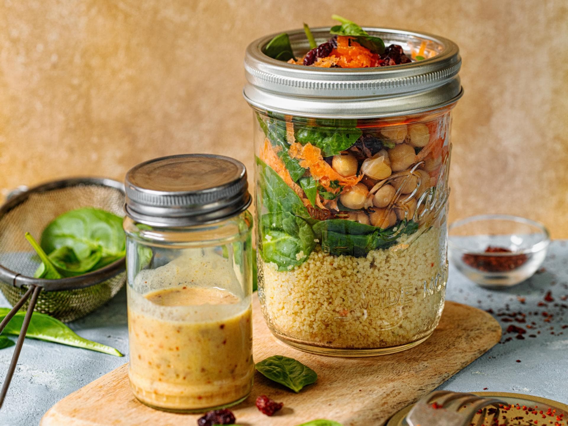 Couscous-Schichtsalat im Glas 