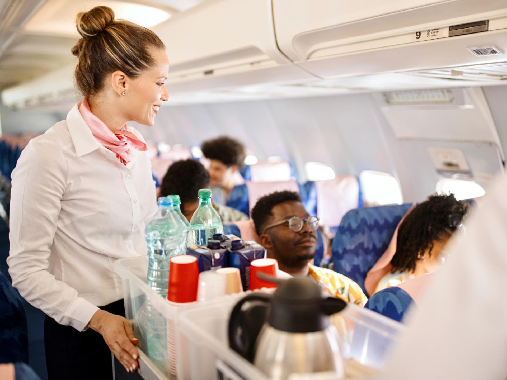 Geheime Flugbegleiter-Codes, die jeder kennen sollte