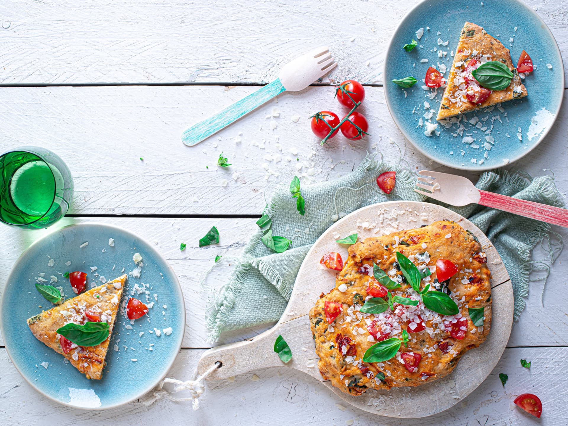 Schüttelpizza mit Tomaten - schnell und günstig