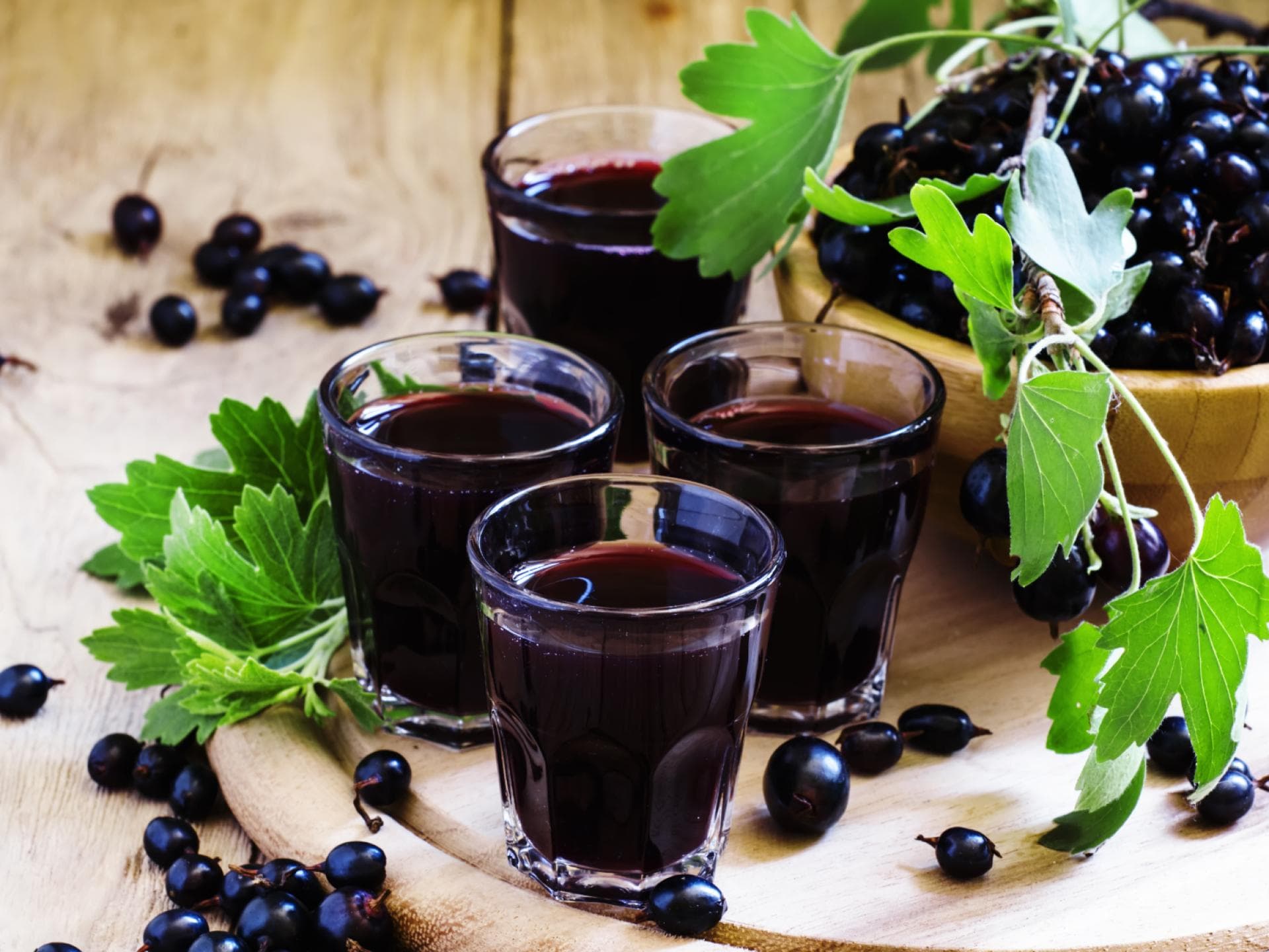 Schwarzer Johannisbeer-Saft