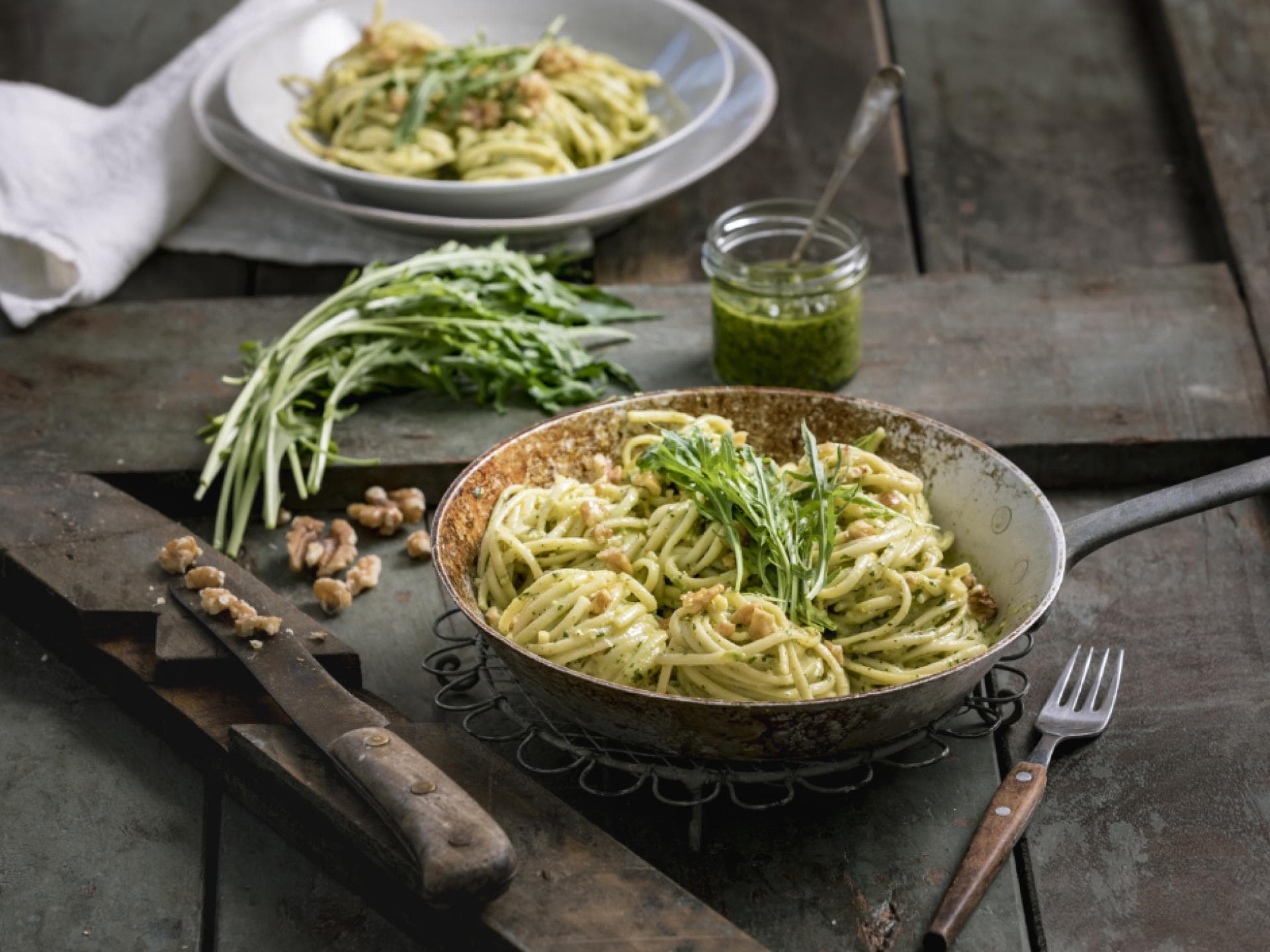 Linguine mit Walnuss-Pesto 
