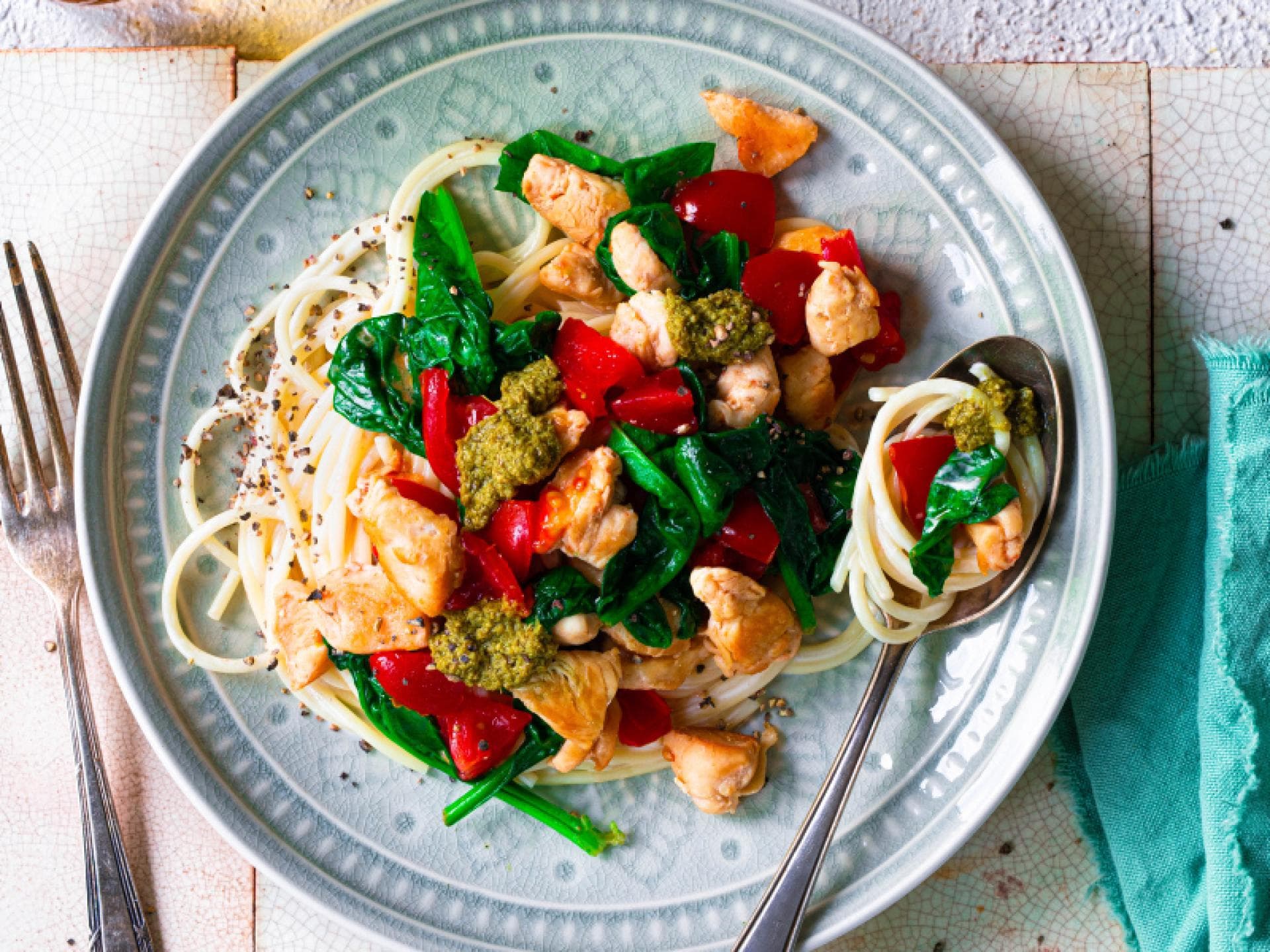 Pesto-Hähnchen-Pasta 