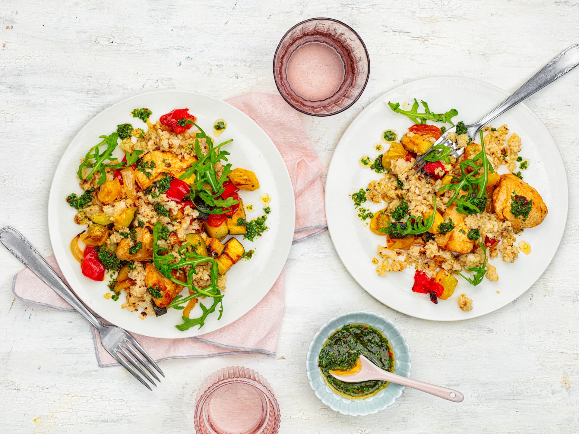 Rezept unter 500 kcal für Hähnchen mit Blumenkohl aus dem Ofen