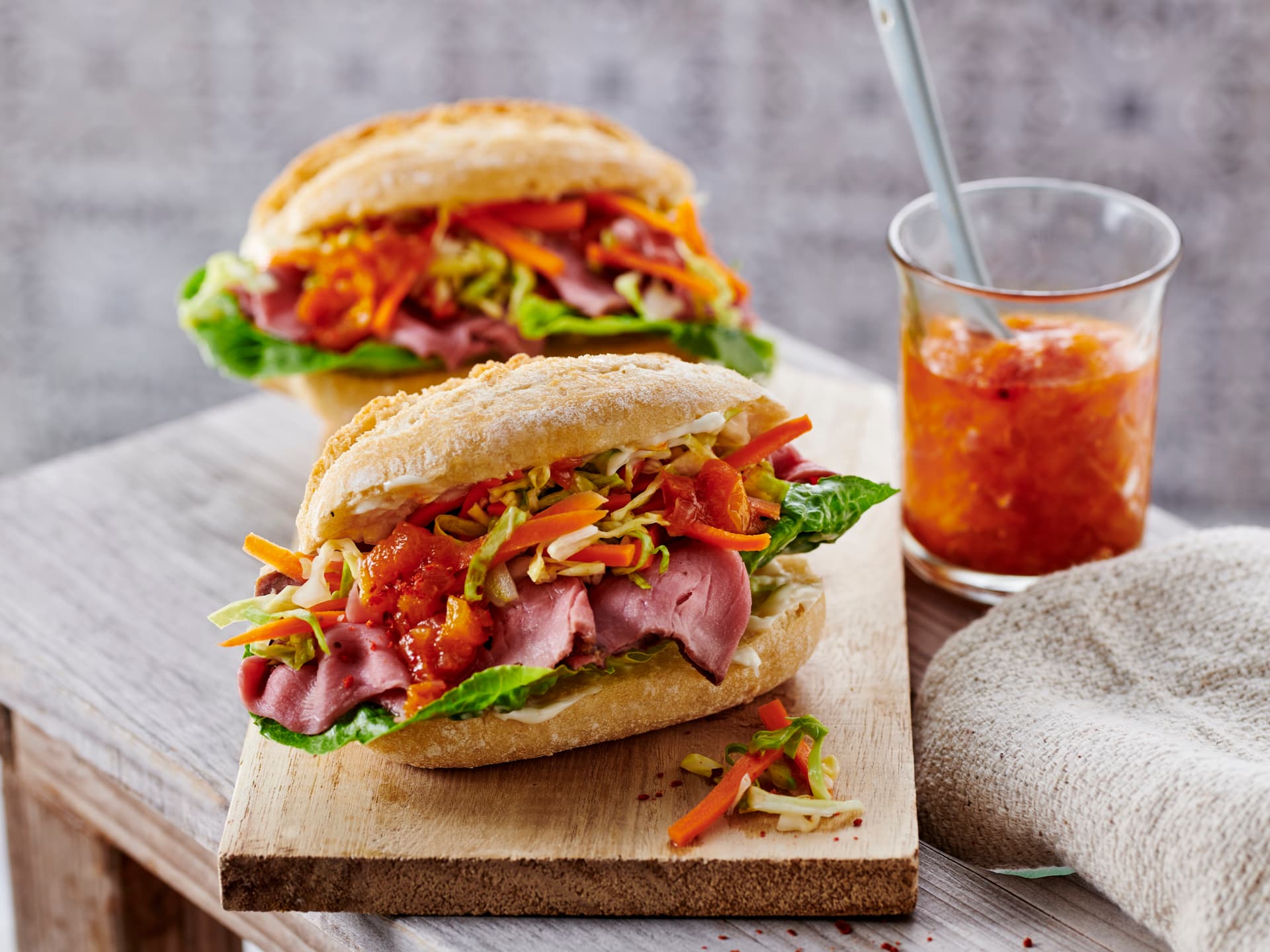 Belegte Brötchen Ideen - Banh Mi Sandwich mit Rindfleisch