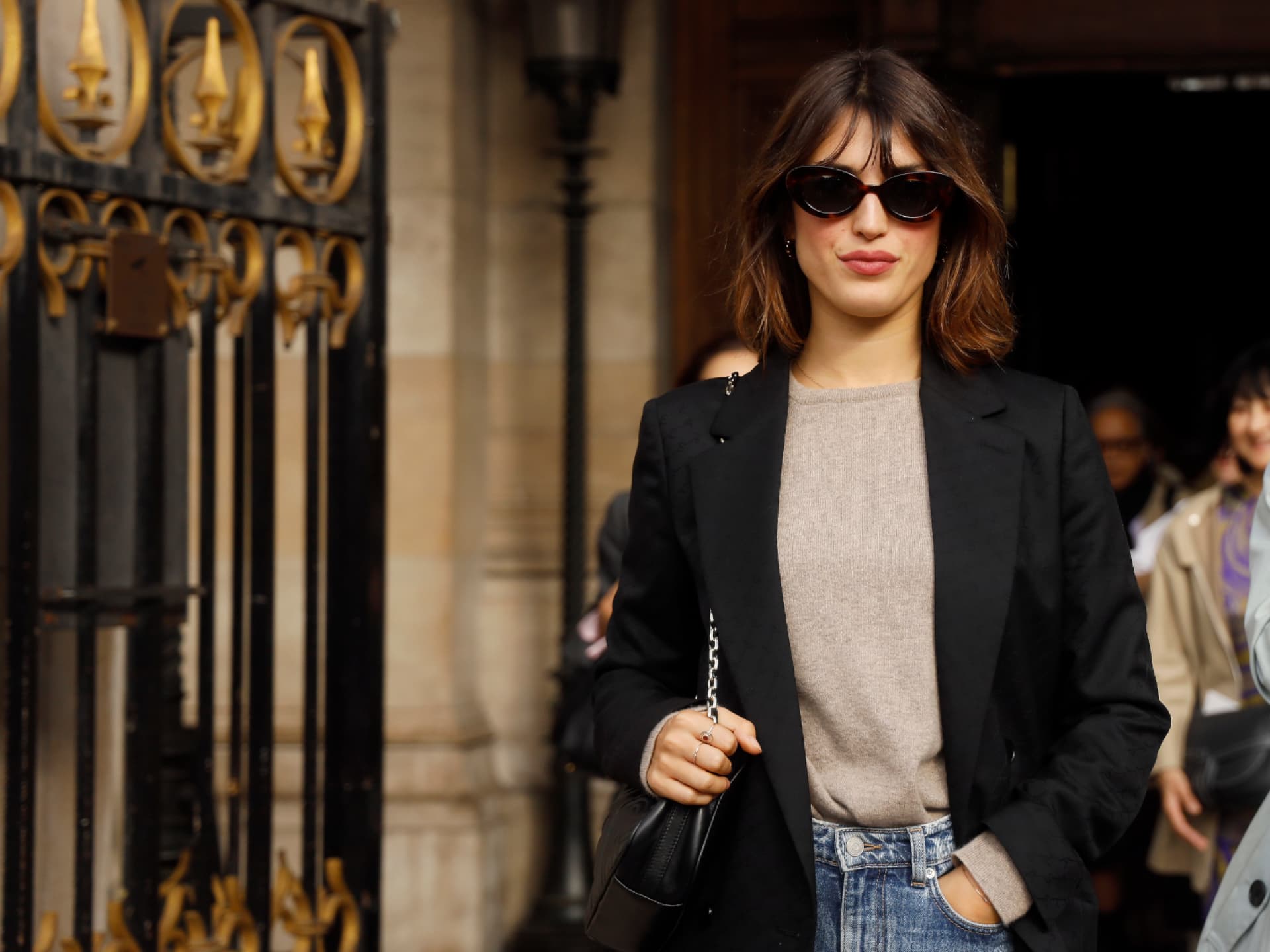 Frisuren ab 50 - Jeanne Damas mit Layered Bob