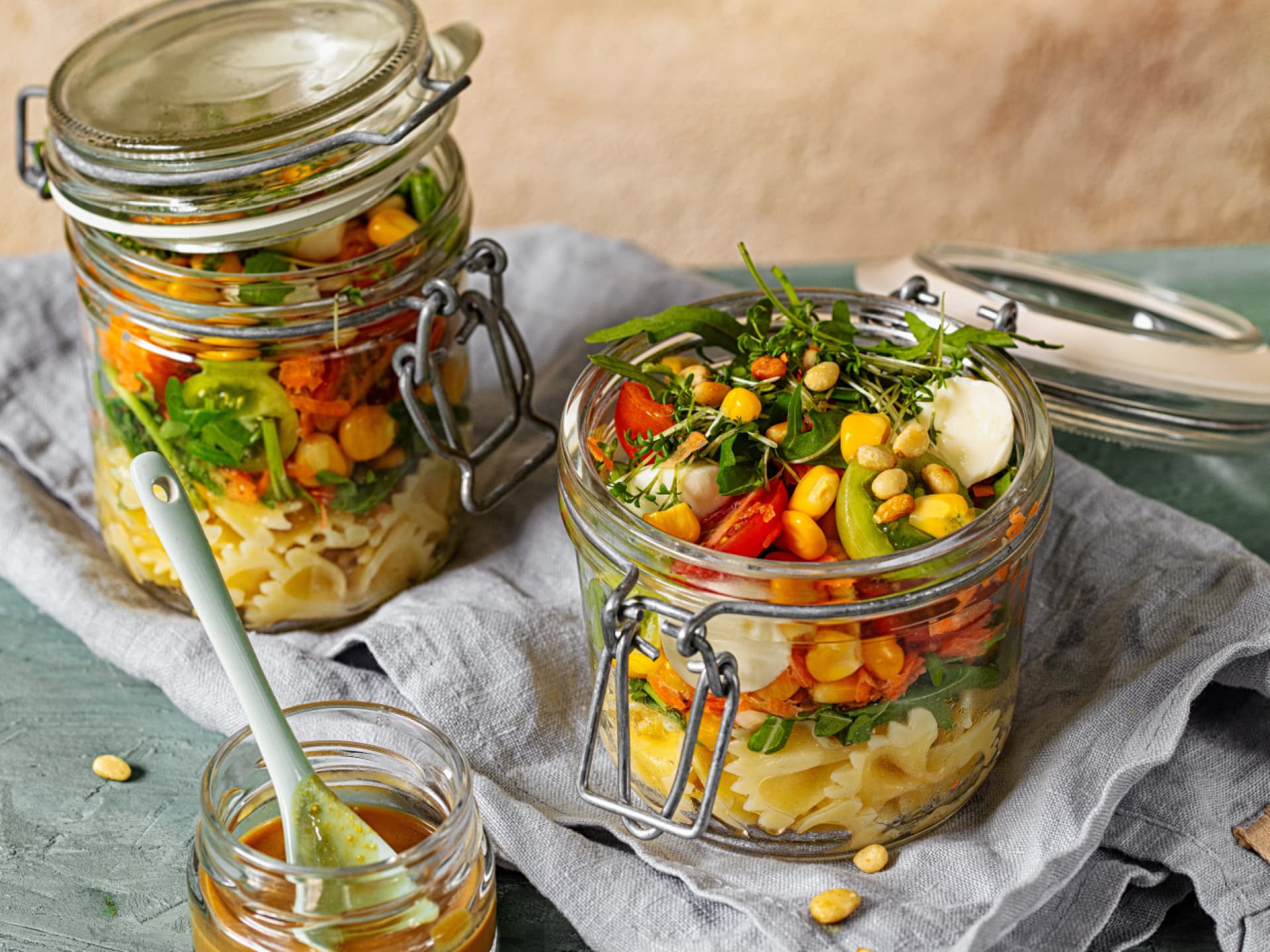 Schneller Nudelsalat im Glas