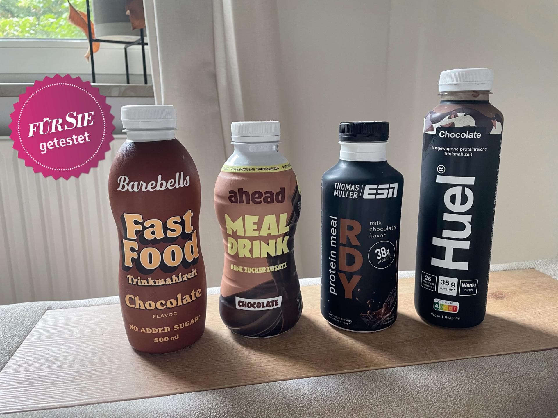 Im Trinkmahlzeit Test wurden vier Marken im Geschmack Schokolade verglichen. 4 Produkte im Trinkmahlzeit Test