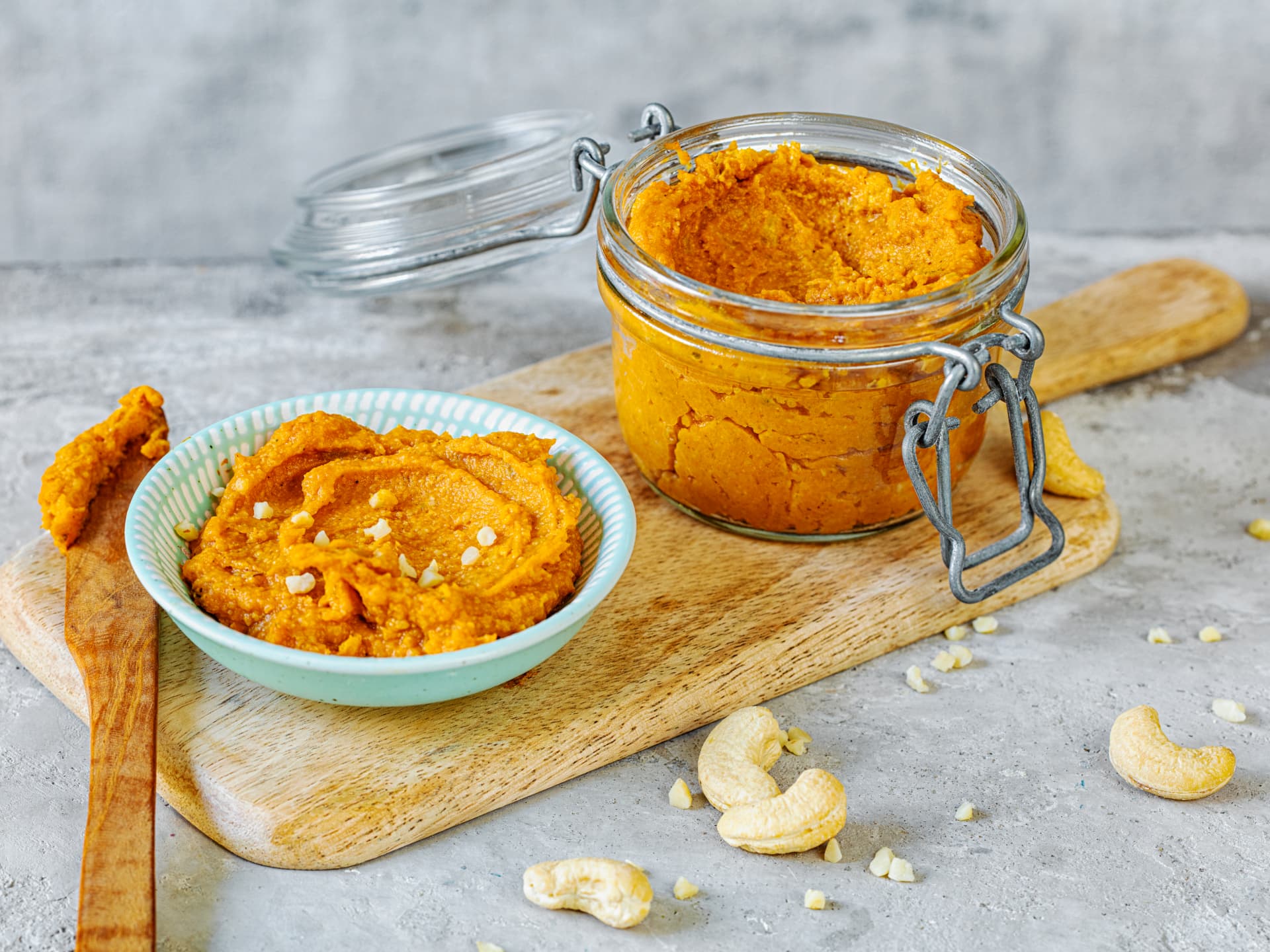 Veganer Brotaufstrich selbst gemacht - Süßkartoffel-Hirse-Aufstrich